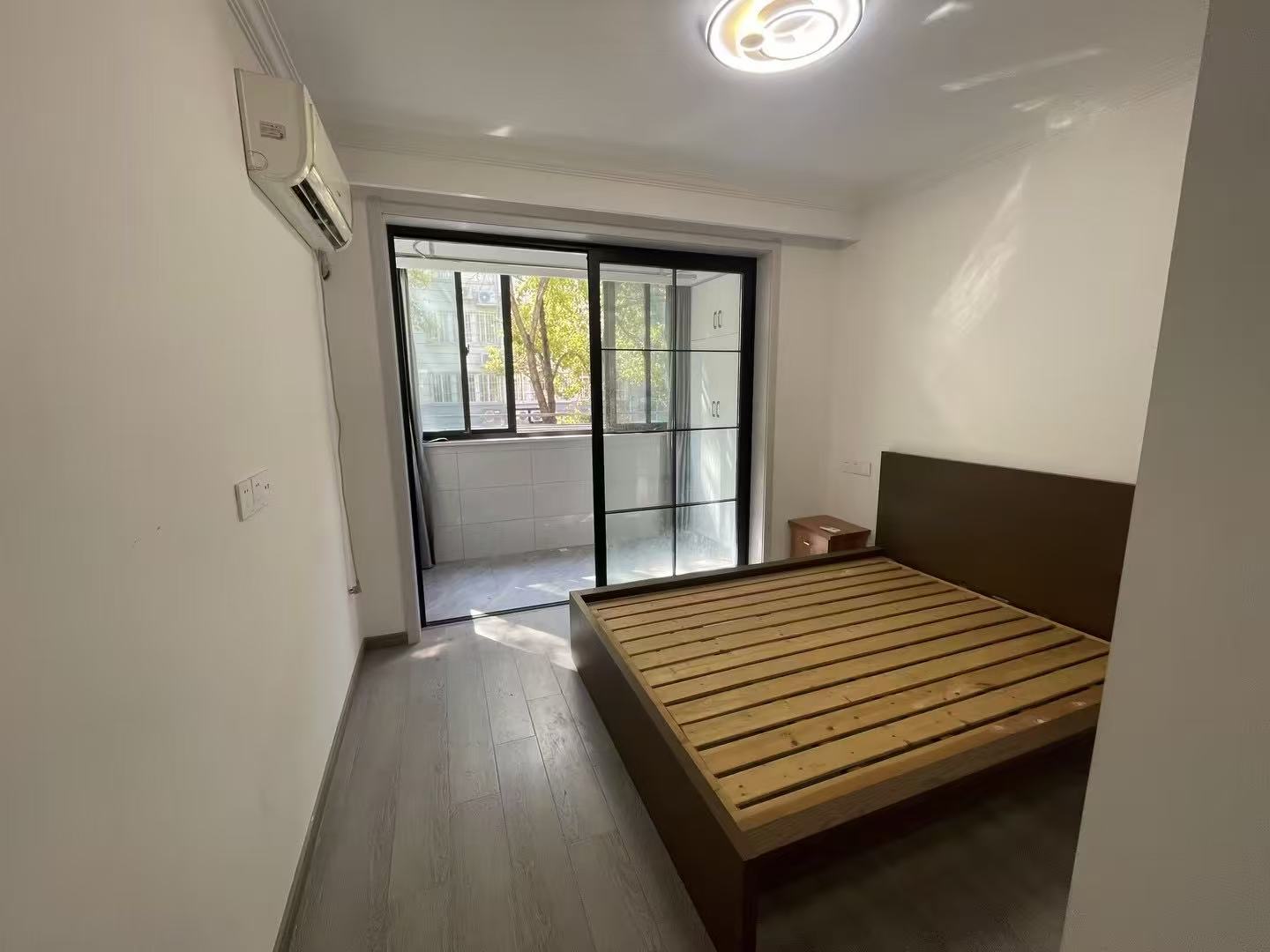 白家园 2室1厅1卫 61m&sup2;