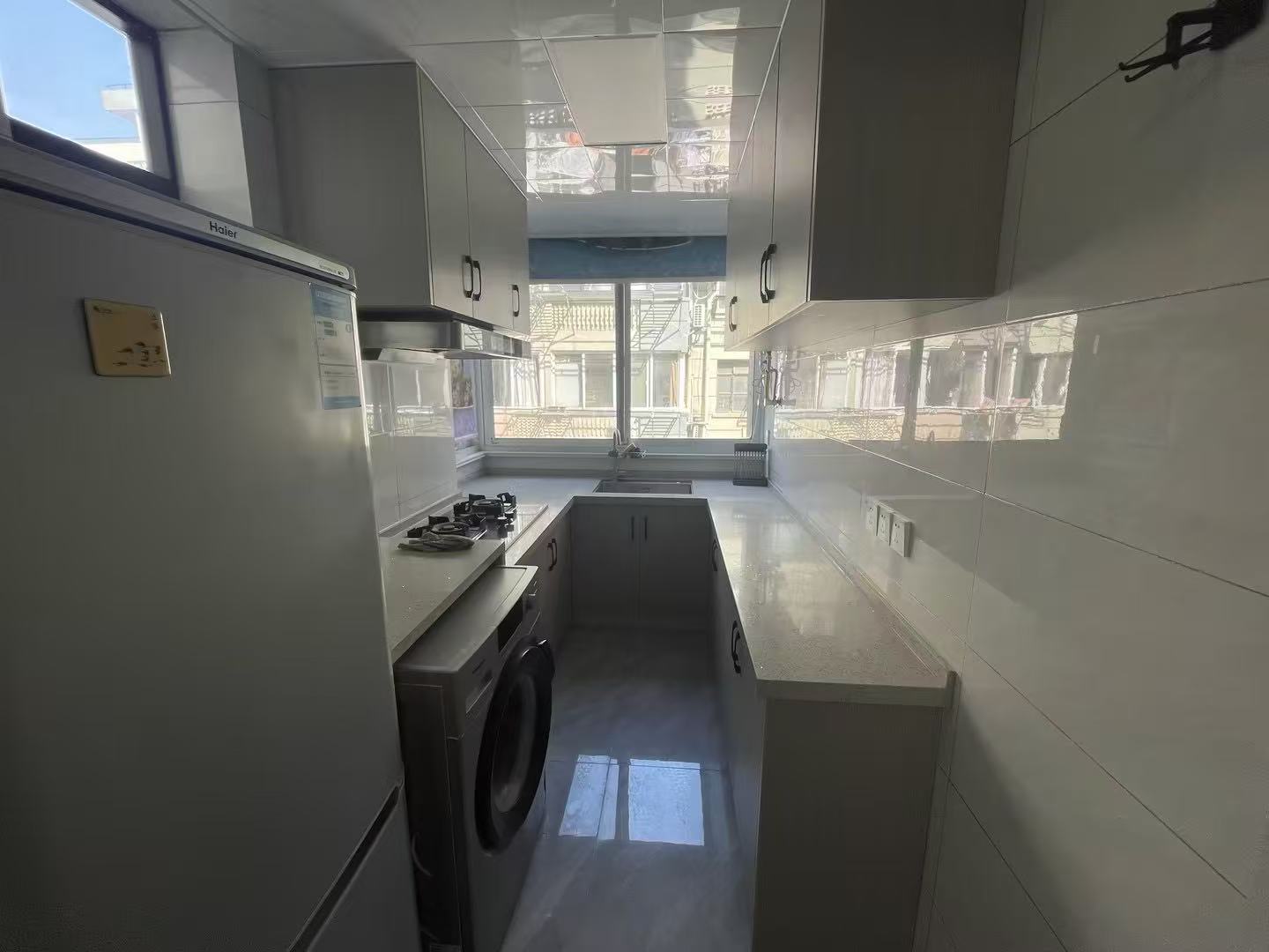 白家园 2室1厅1卫 61m&sup2;