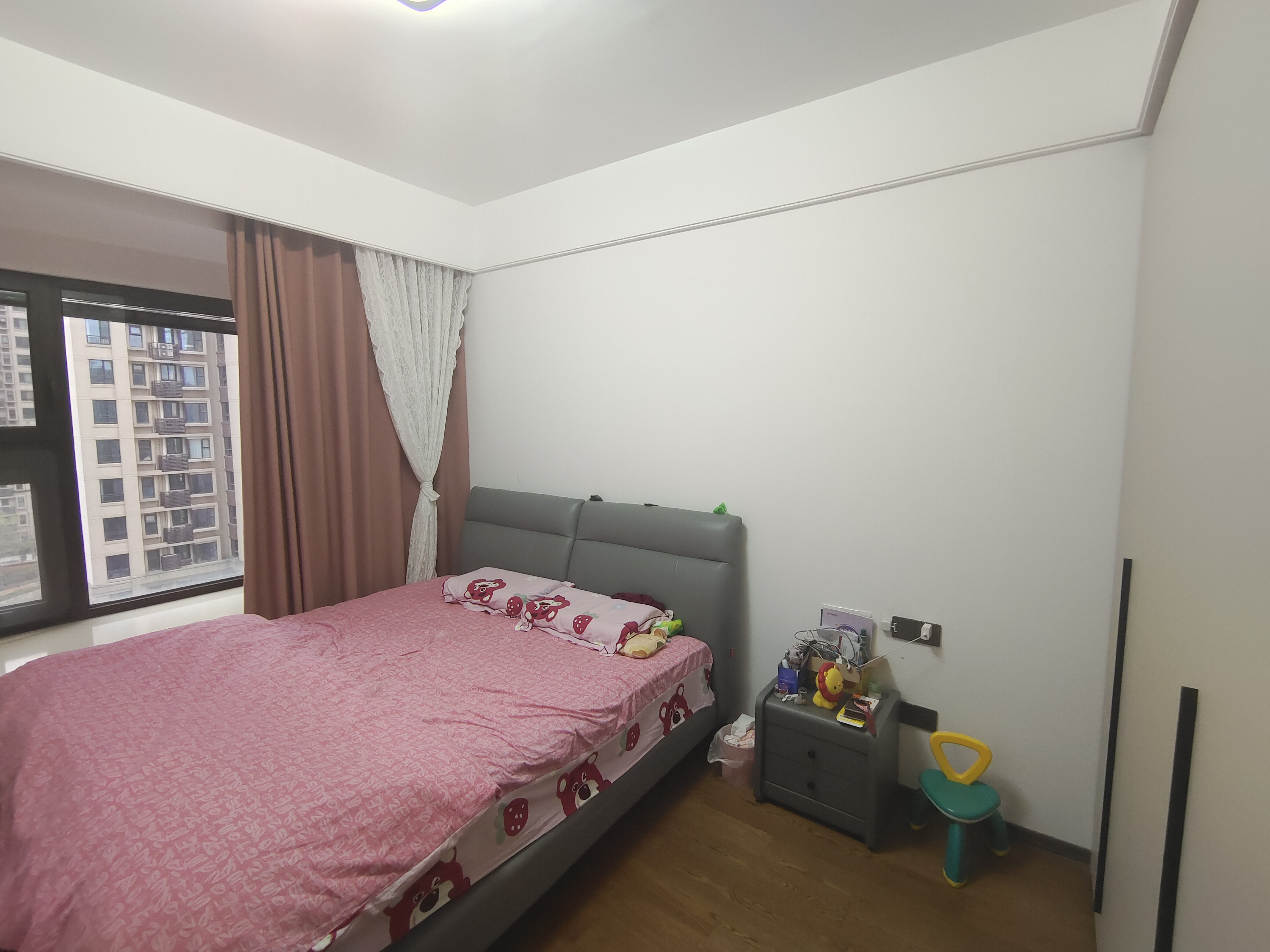 春风南岸西园 3室2厅1卫 96.00m&sup2;