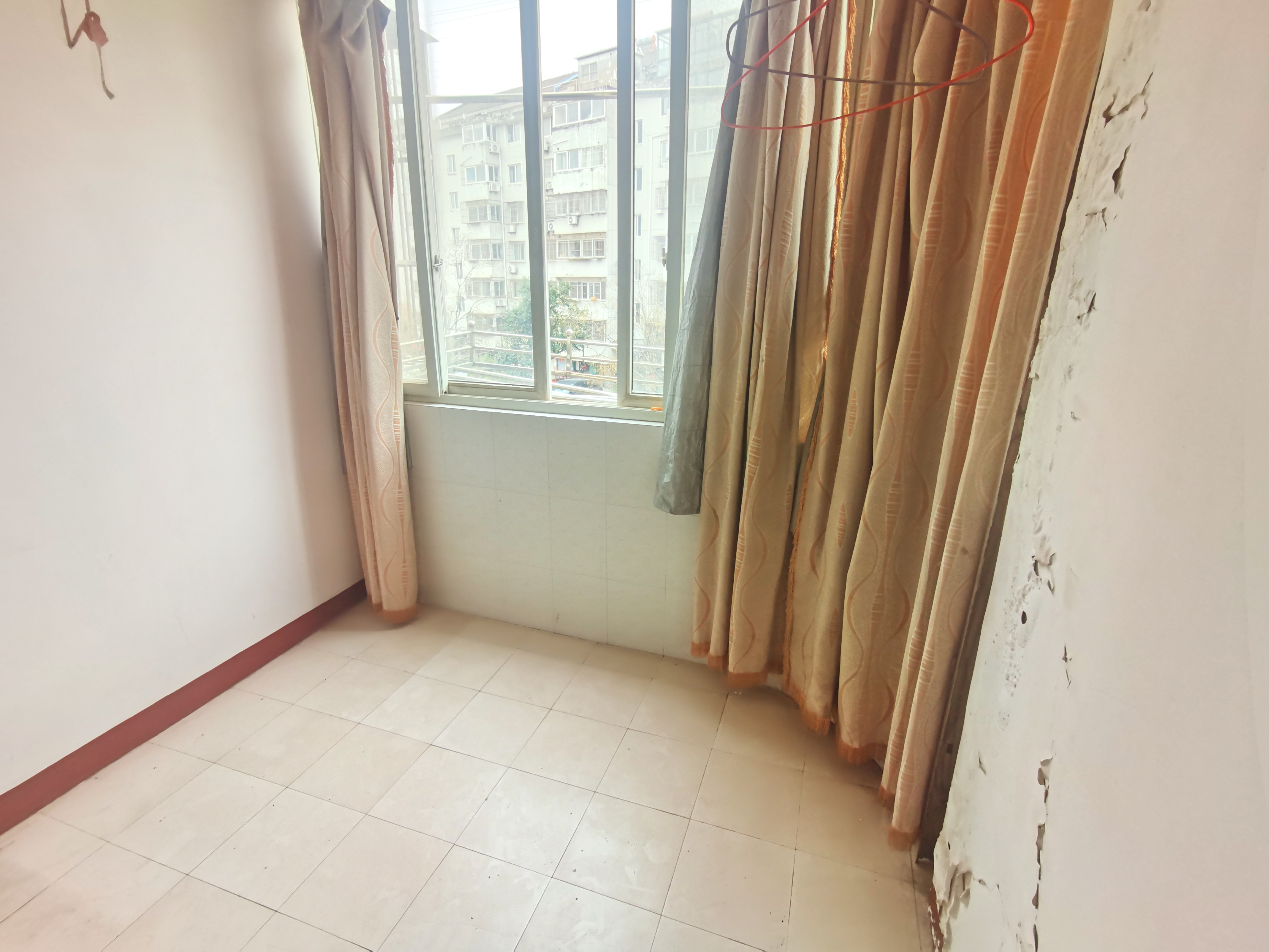 虹桥南村 2室1厅1卫 61m&sup2;