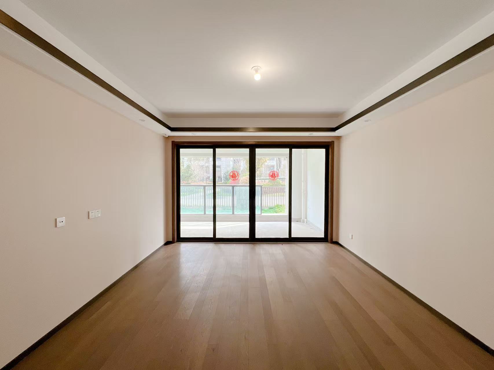 远创东樾 3室2厅2卫 308.84m²