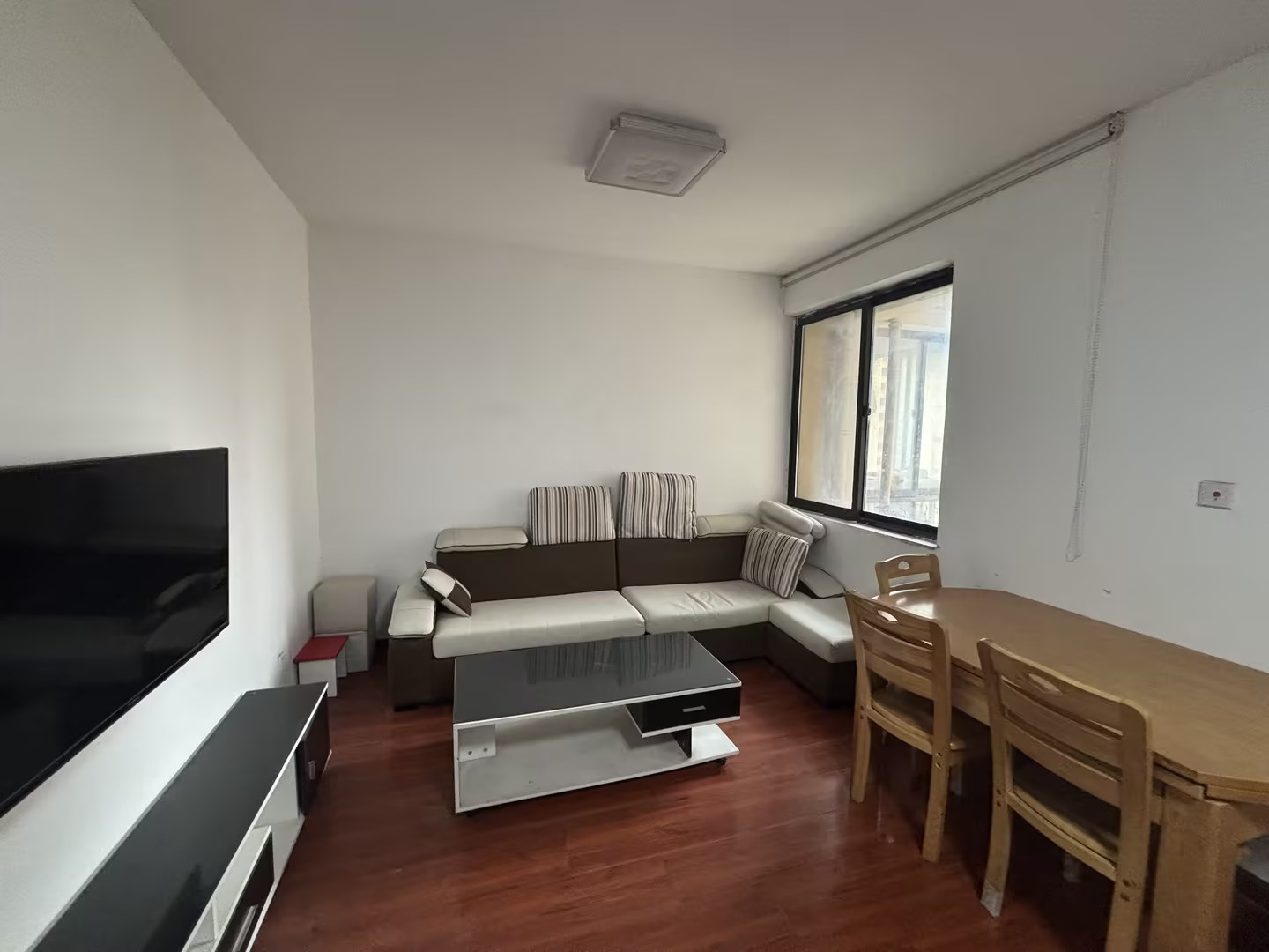 融悦华庭 2室2厅1卫 86m²