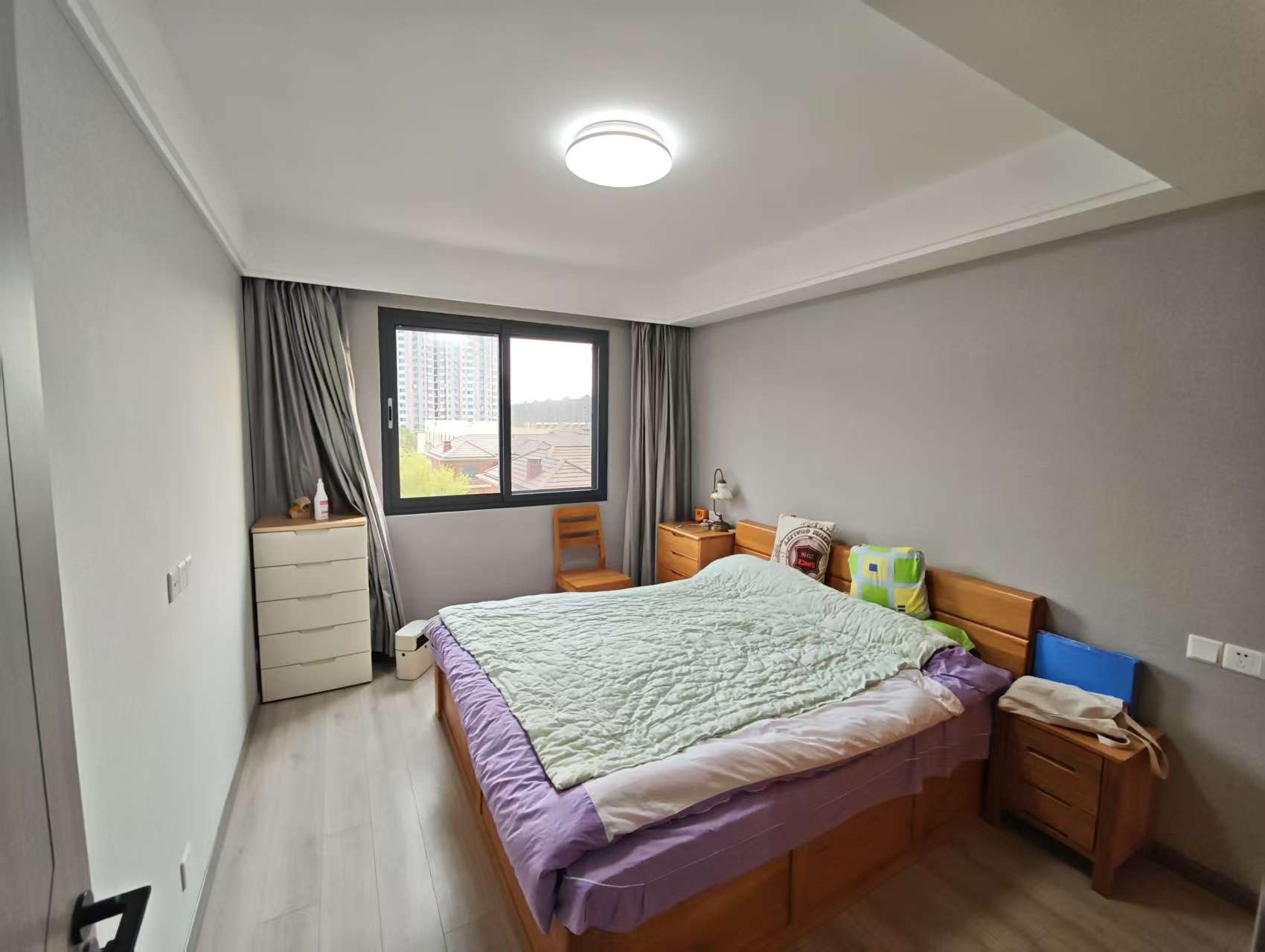 景瑞御府 3室2厅1卫 93m²