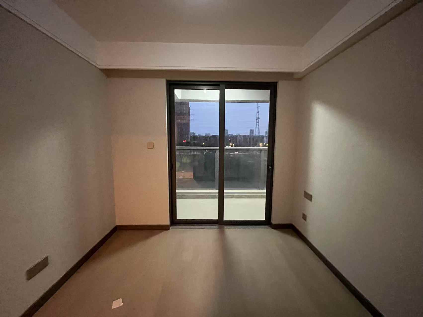 北纬31度 3室2厅2卫 110.00m²