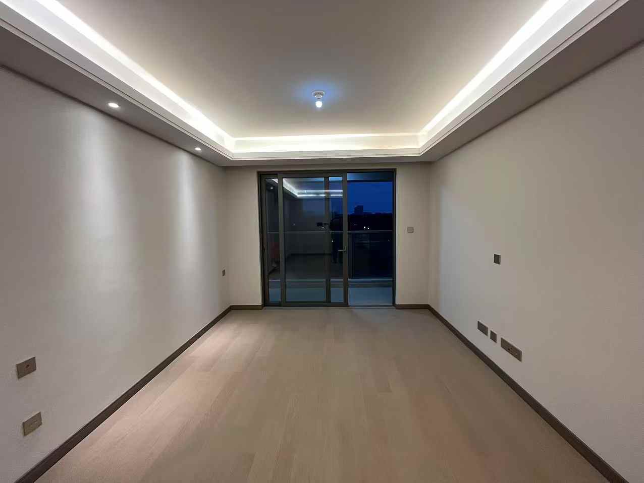 北纬31度 3室2厅2卫 110.00m²