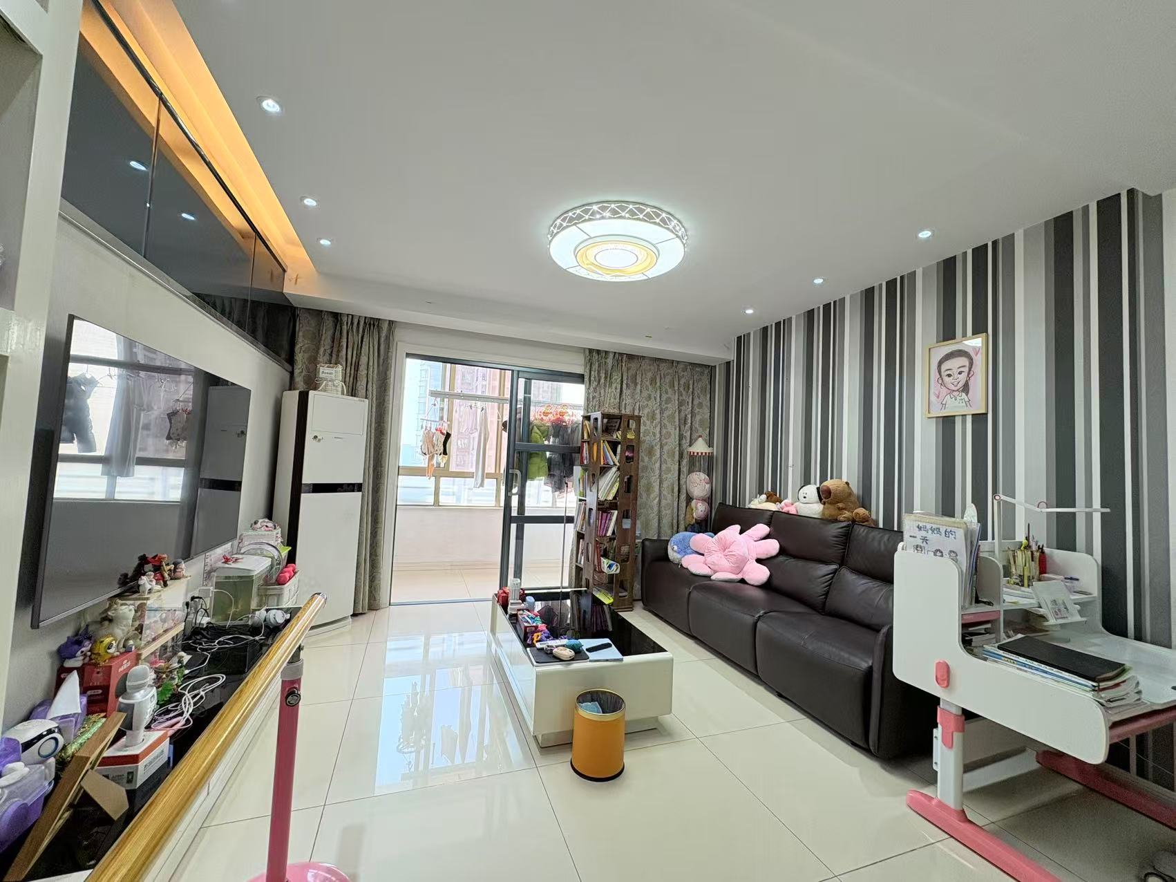 中南世纪花城二期 3室2厅1卫 116.68m&sup2;