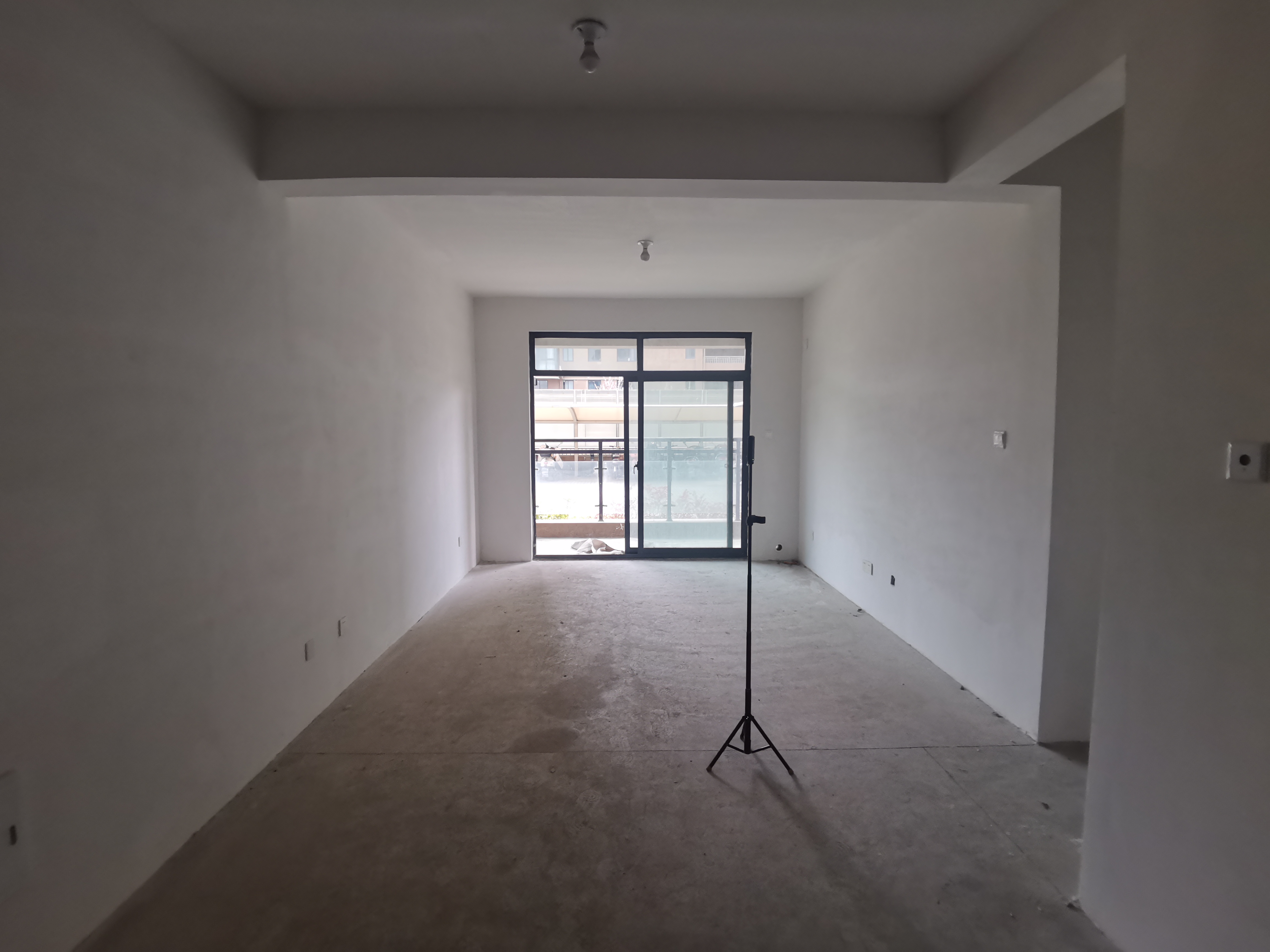 地纬金樽花园 2室2厅1卫 75.91m²