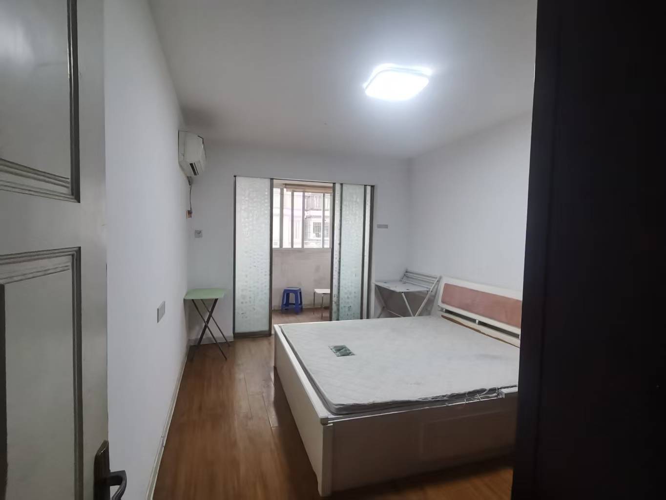 五山花苑 4室2厅2卫 90m&sup2;