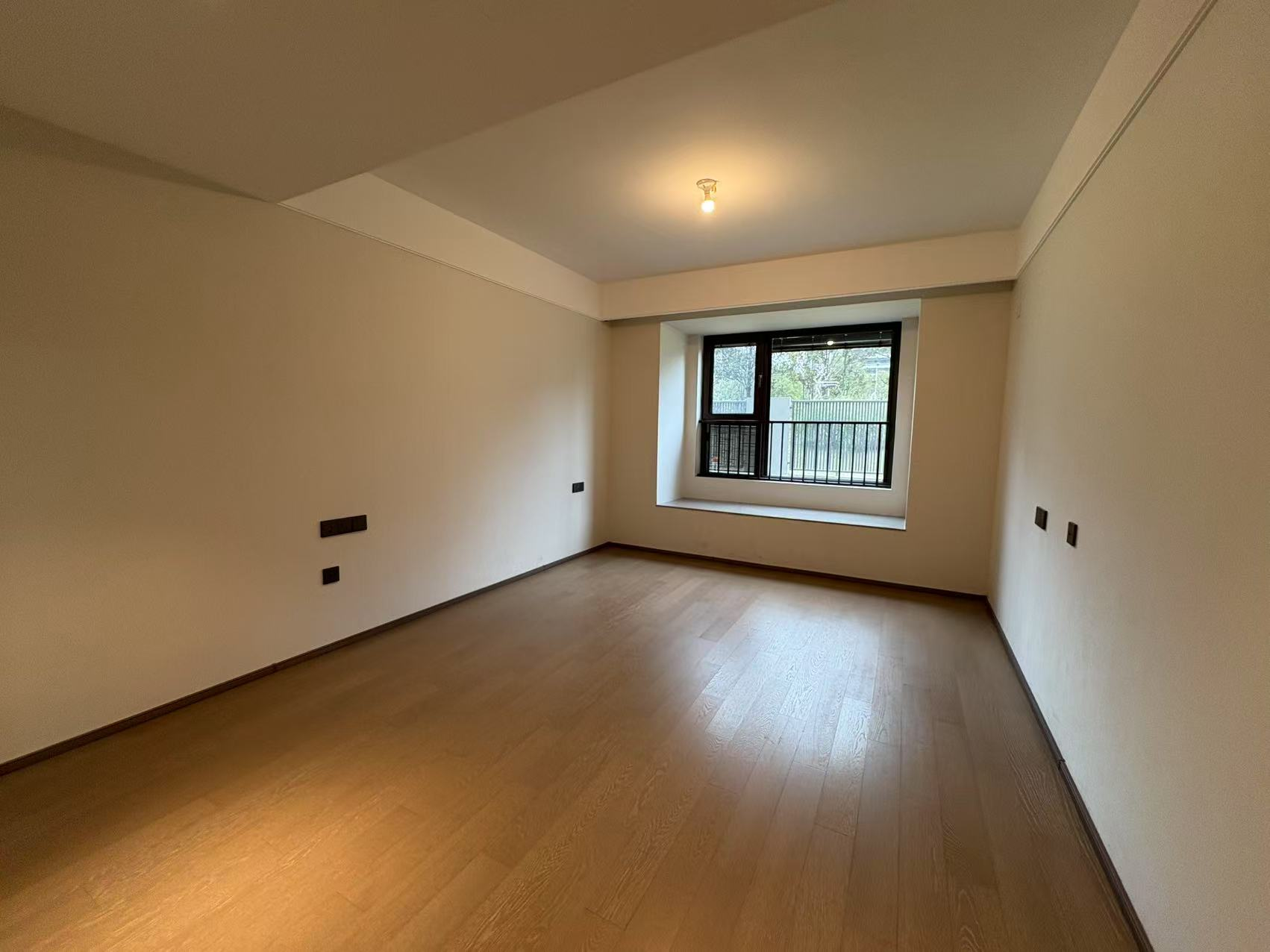 万科·揽境(揽境花苑) 4室2厅2卫 140.2m²