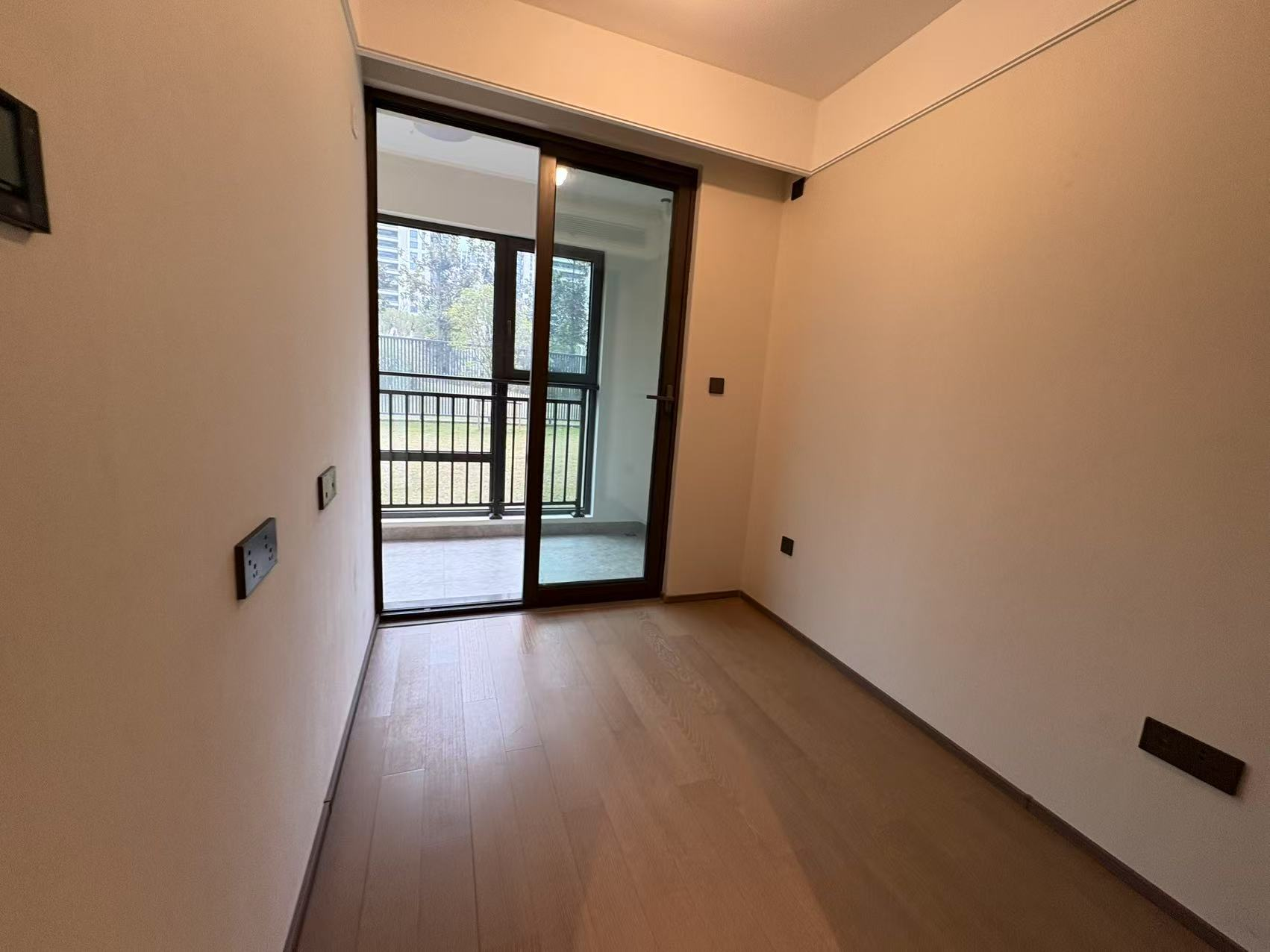 万科·揽境(揽境花苑) 4室2厅2卫 140.2m²