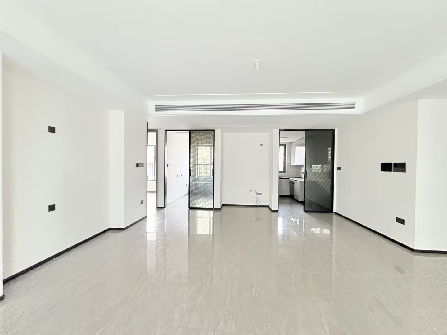万科方圆 4室2厅2卫 160m&sup2;