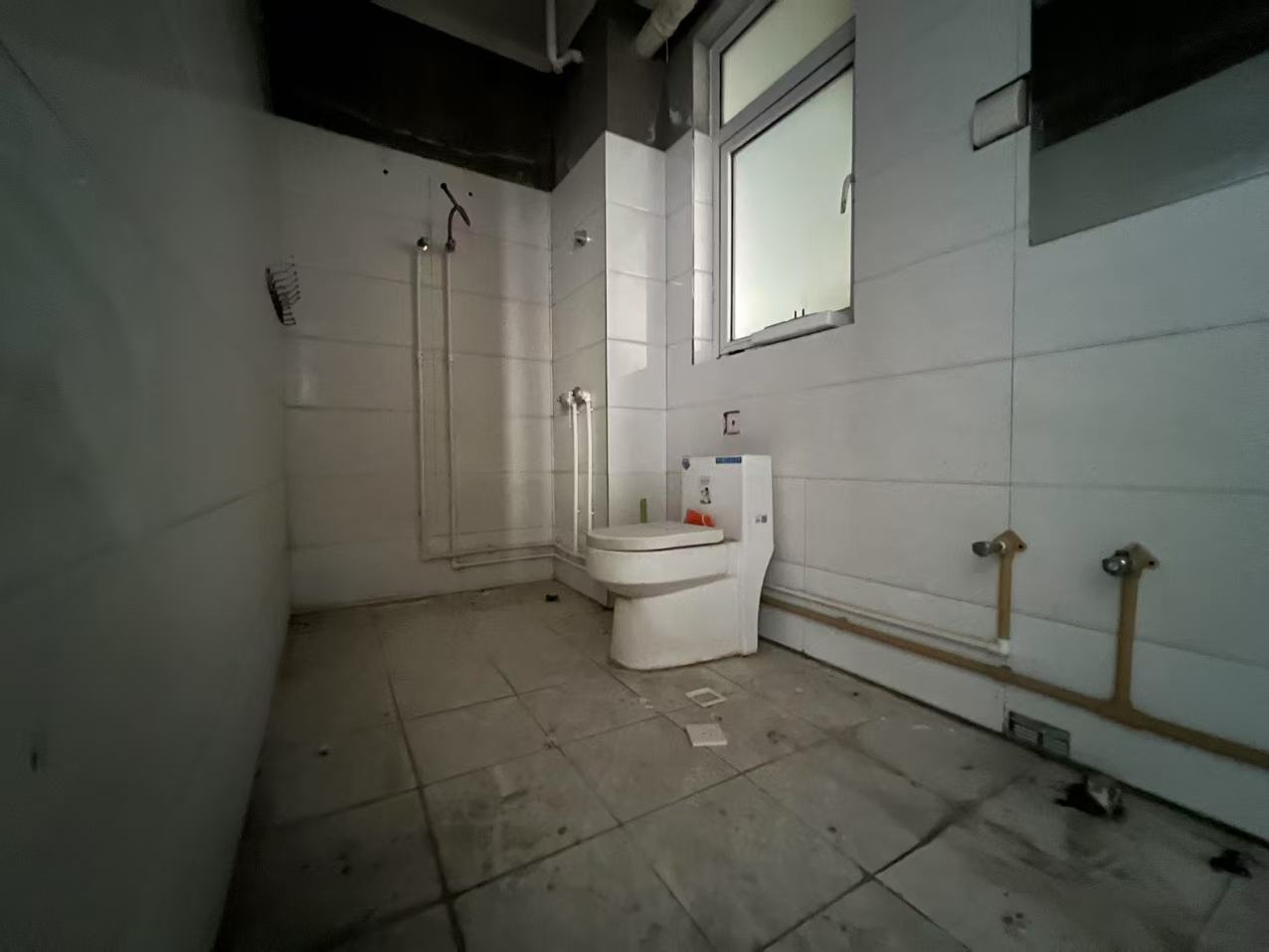 中南世纪花城二期 3室2厅1卫 121.65m²