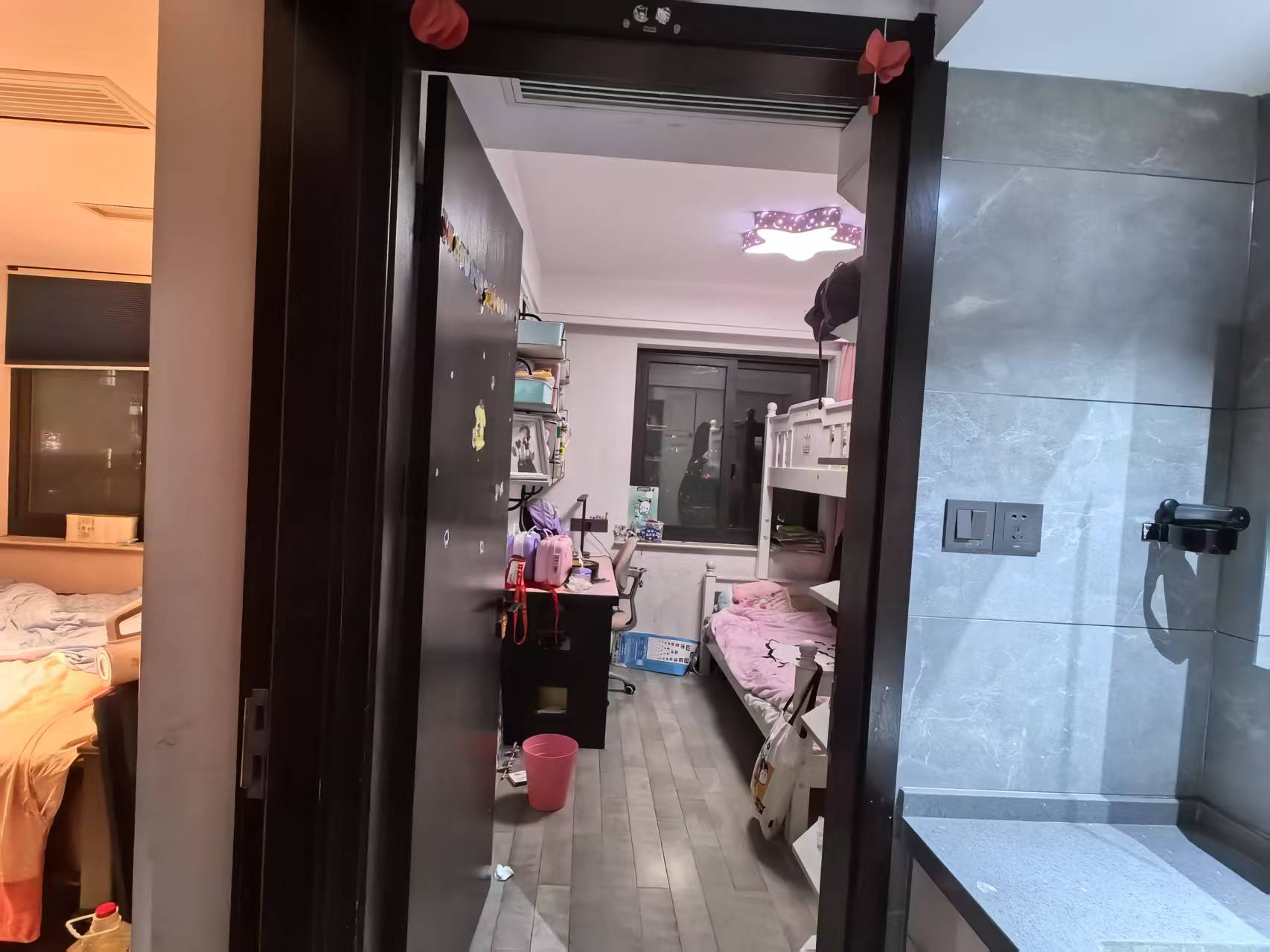 雨润星雨华府北区 3室2厅1卫 101.05m&sup2;