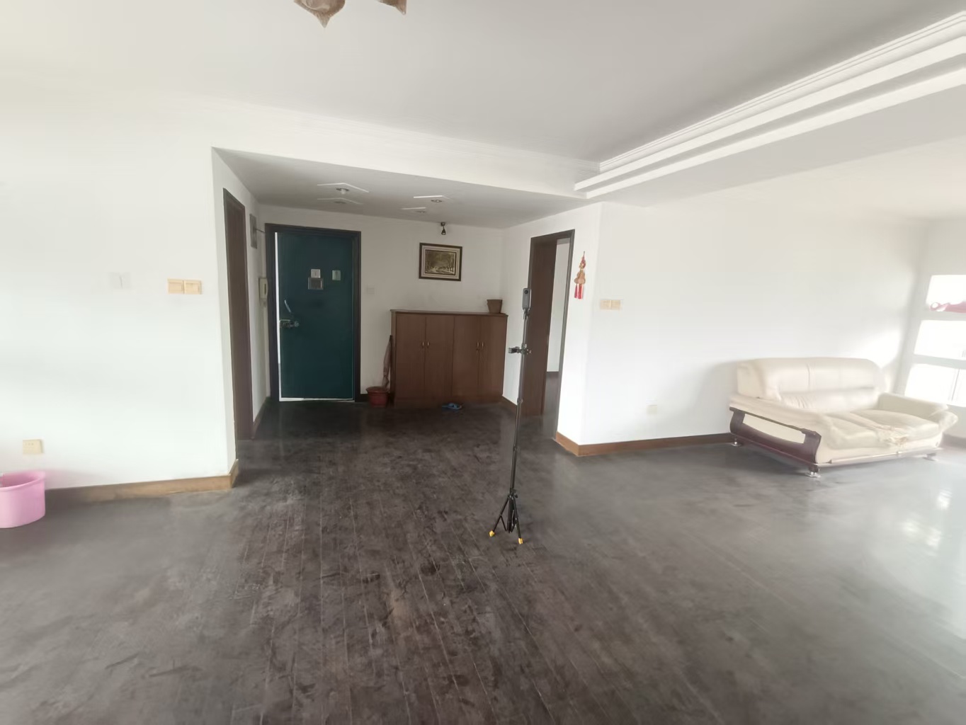 德民花苑 3室2厅2卫 133.4m²