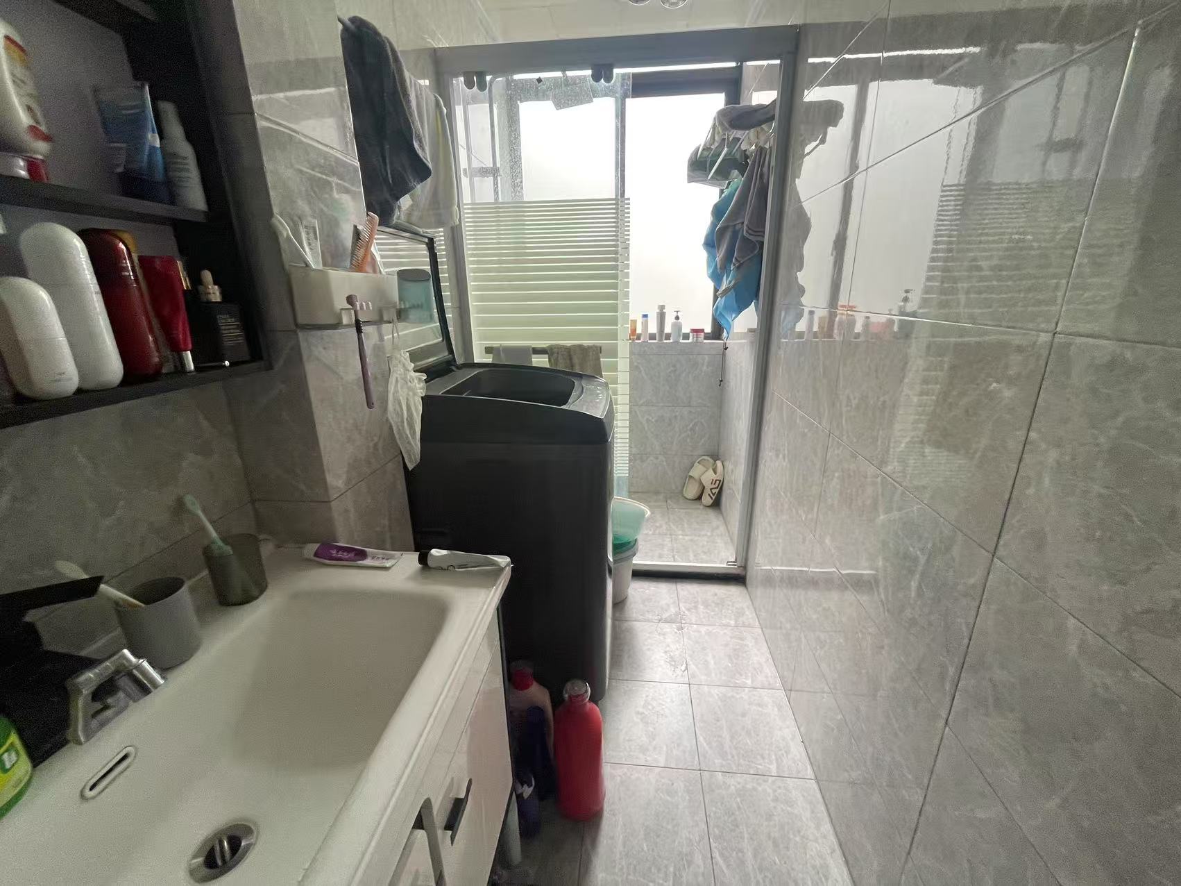光明新村 2室1厅1卫 71.00m&sup2;
