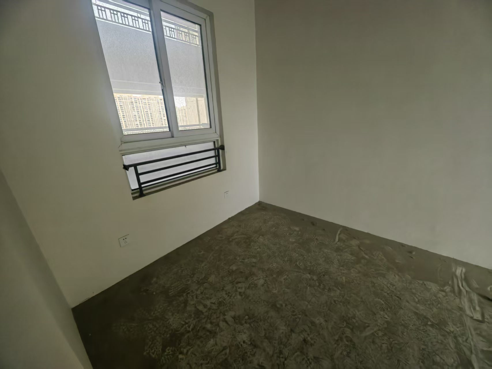 和融•优山美地名邸 2室2厅1卫 99m²