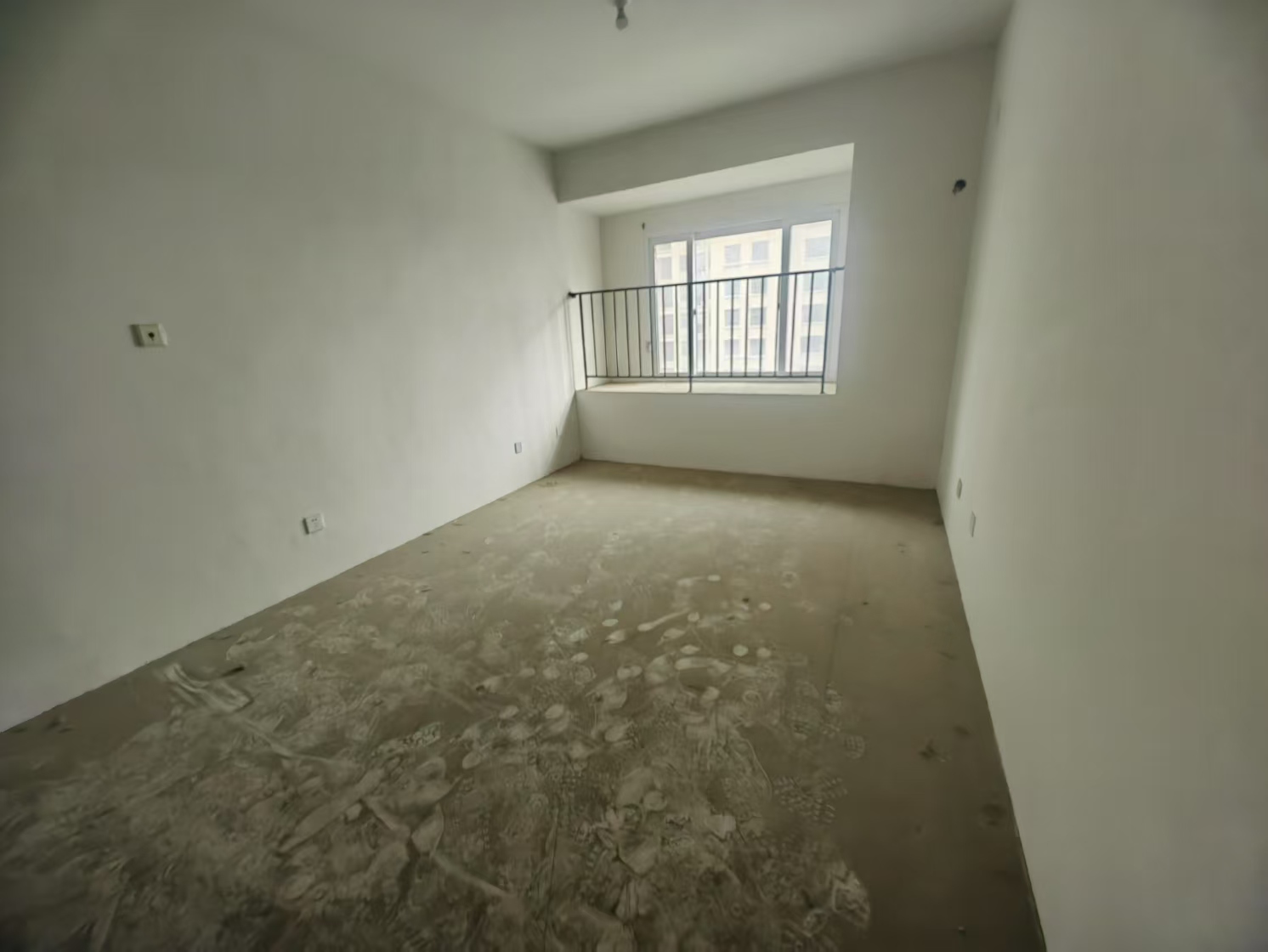 和融•优山美地名邸 2室2厅1卫 99m²