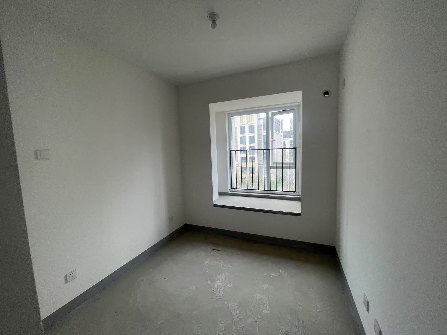 金地繁茂里 4室2厅2卫 117.8m&sup2;