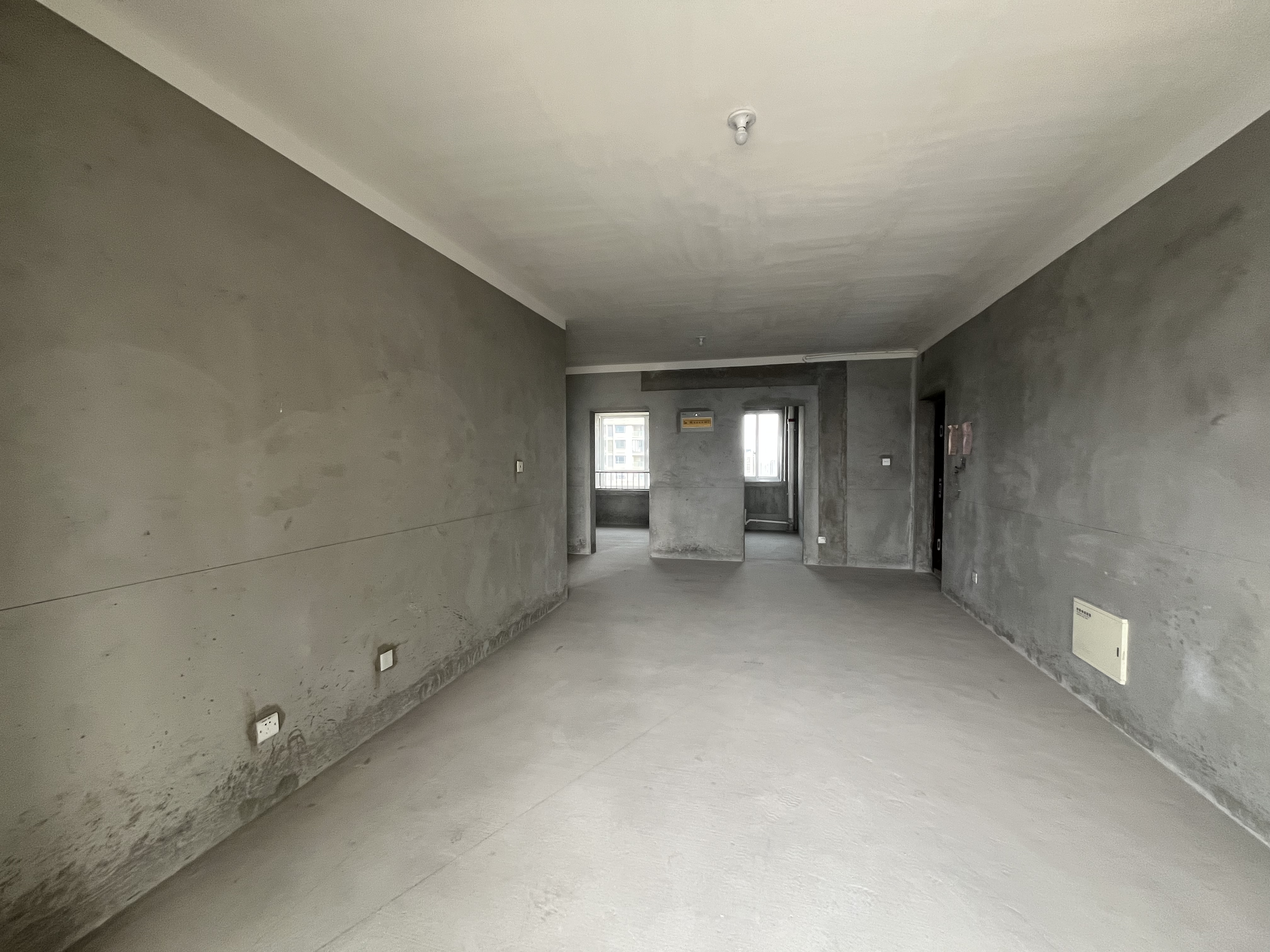 富都豪园 3室2厅1卫 109m²