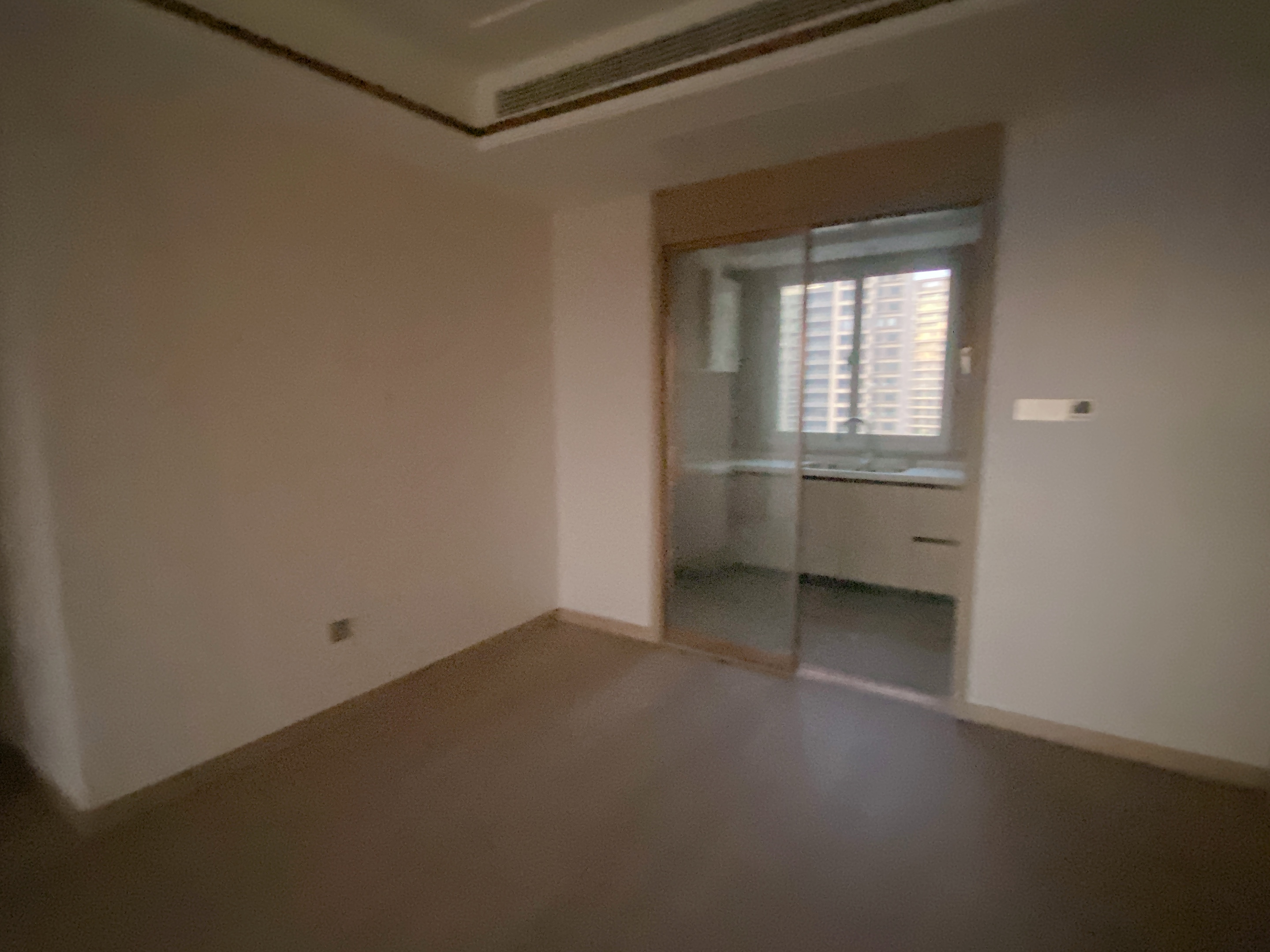 南通金鹰世界&middot;尚府 4室2厅2卫 160m&sup2;