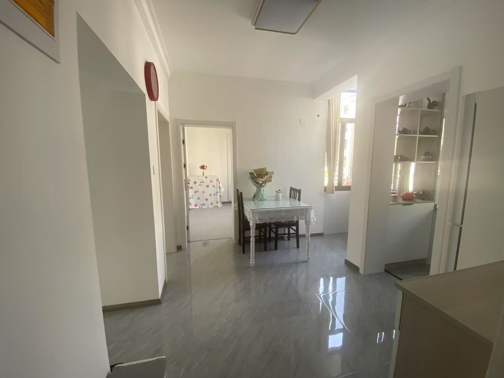 易家桥新村 3室1厅1卫 75m²