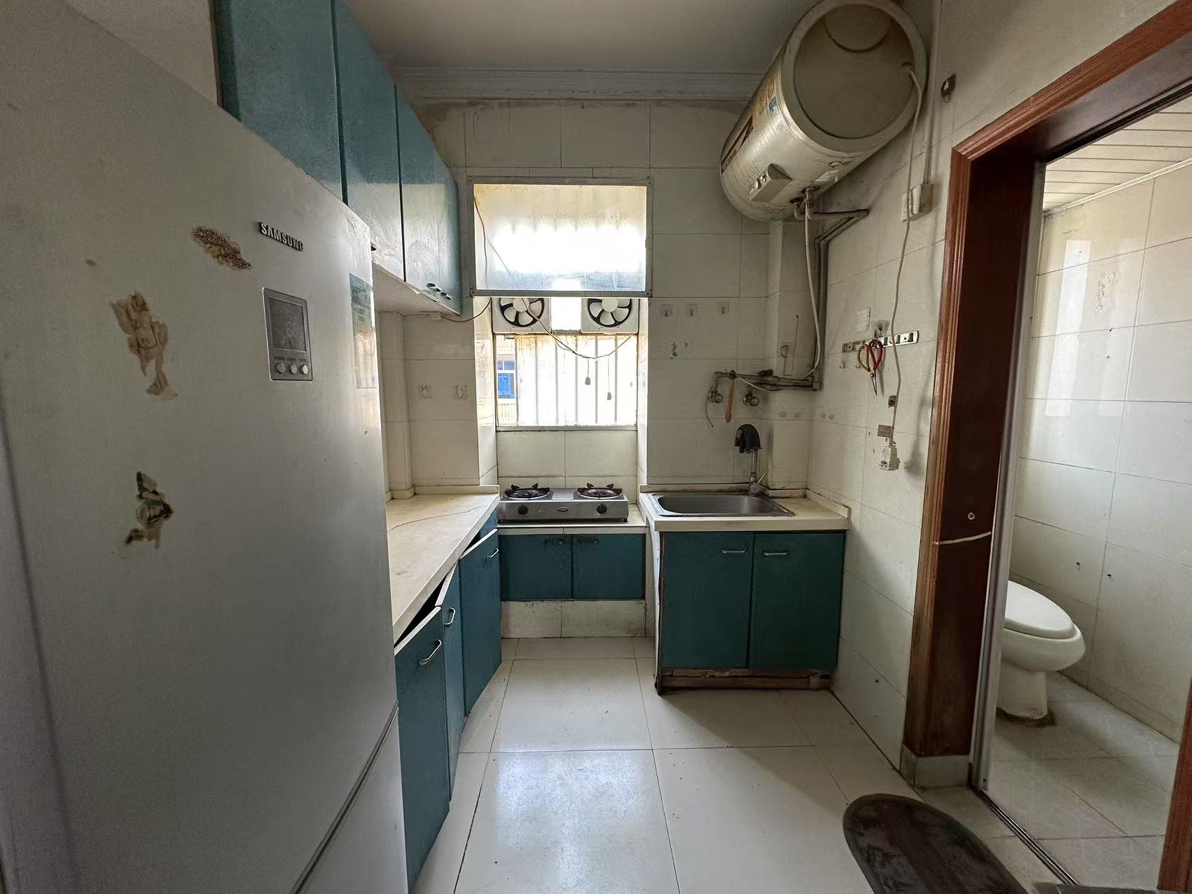 虹桥新村(朝霞路) 3室1厅1卫 75m&sup2;