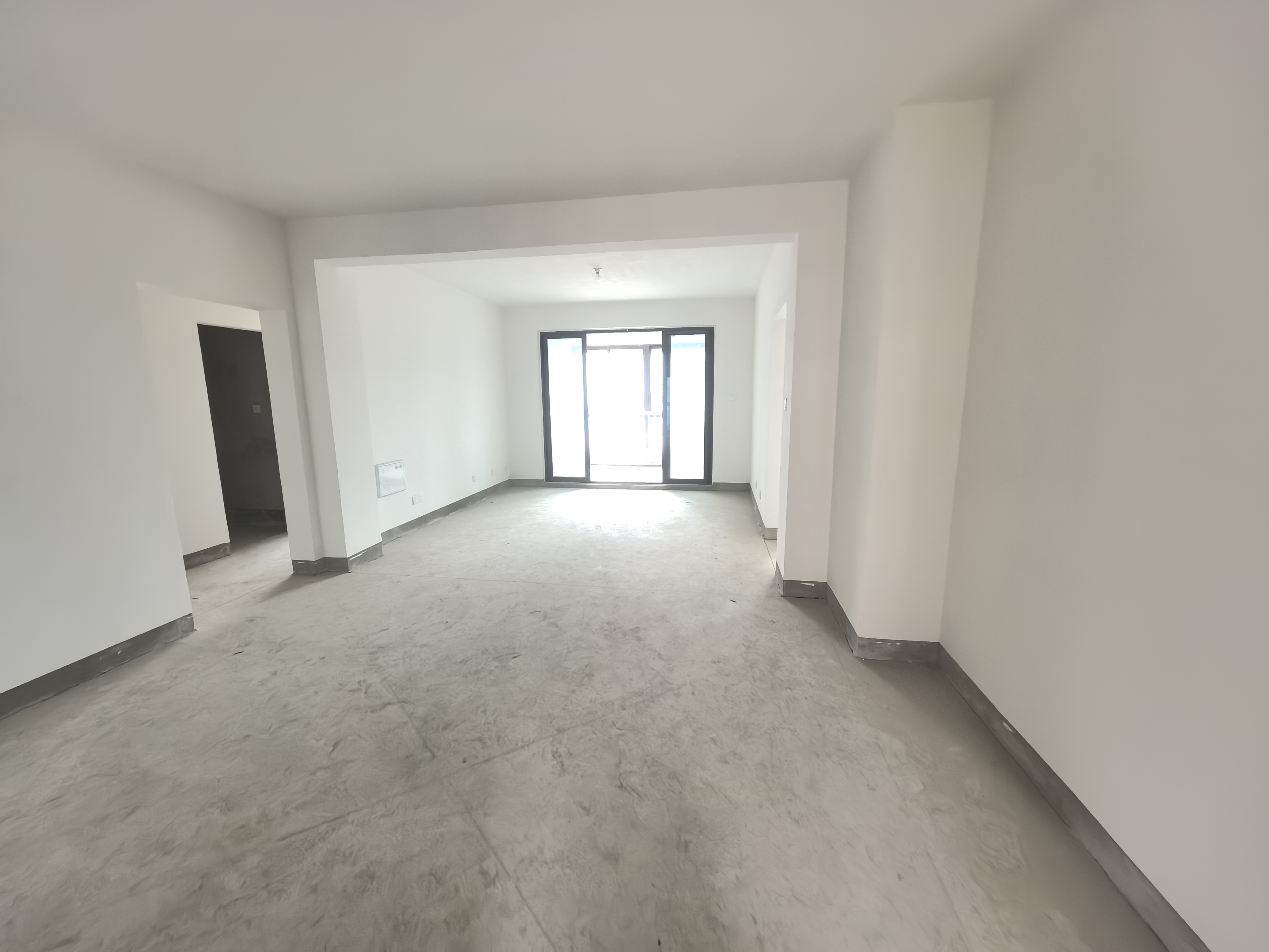 正泰江岸水苑 3室2厅2卫 120.61m²