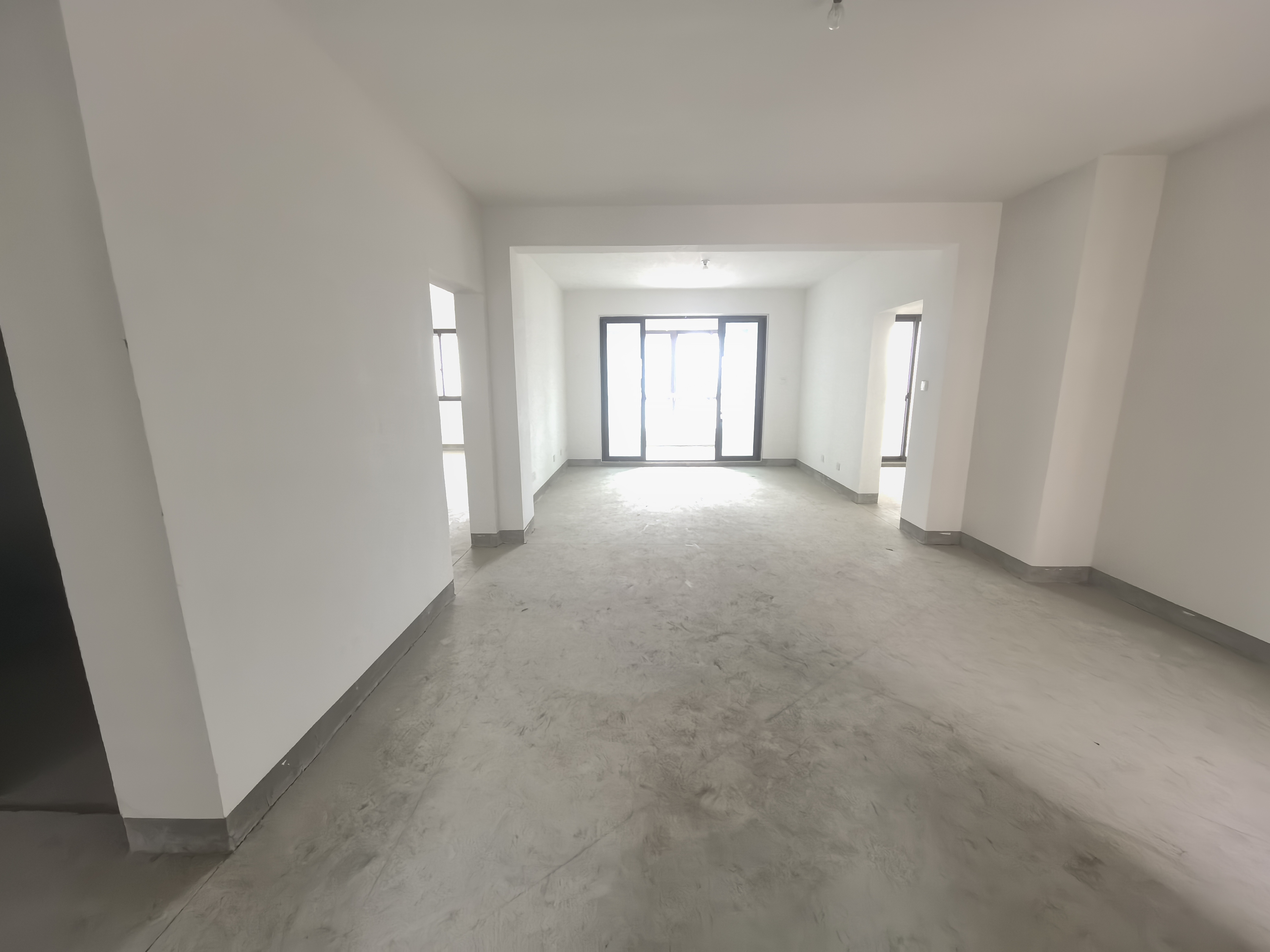 正泰江岸水苑 3室2厅2卫 120.61m&sup2;