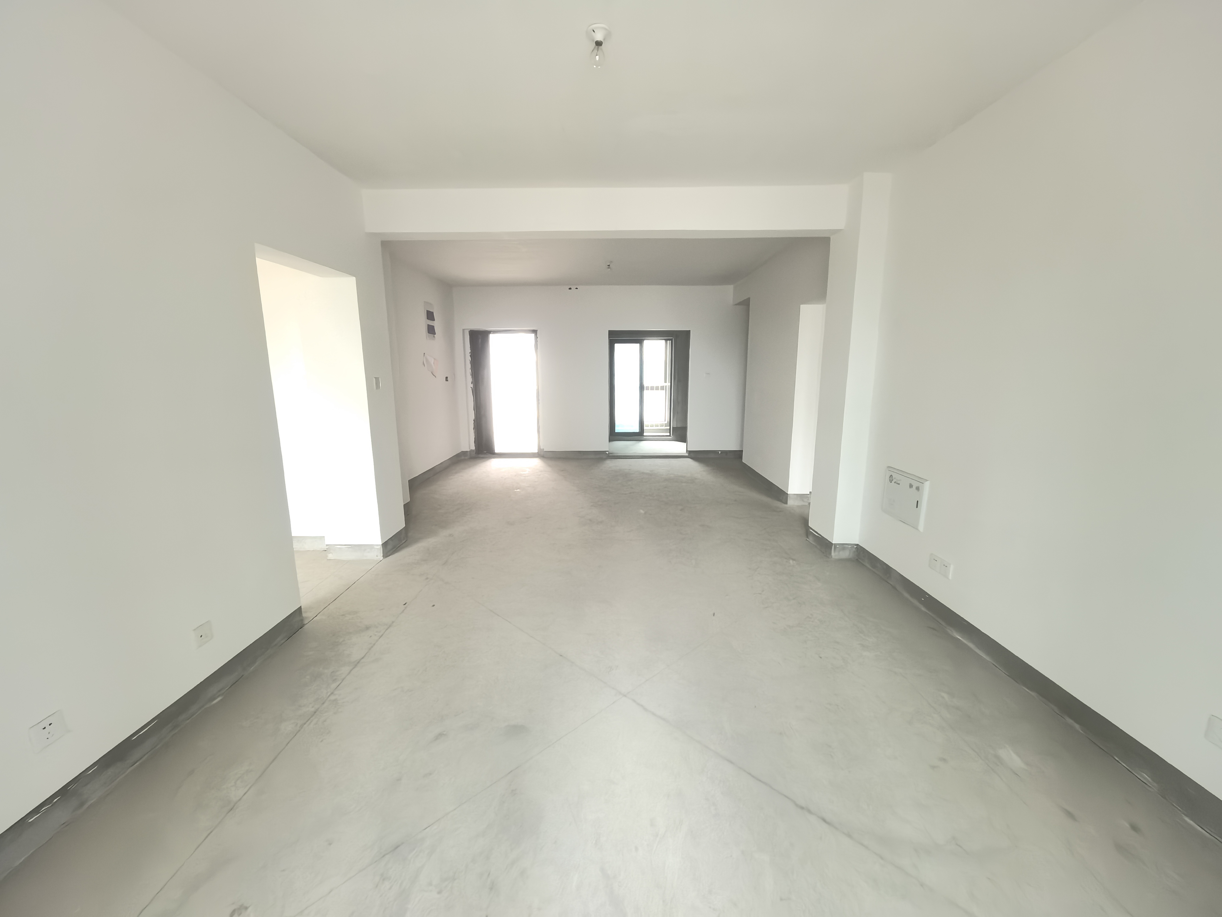 正泰江岸水苑 3室2厅2卫 120.61m&sup2;