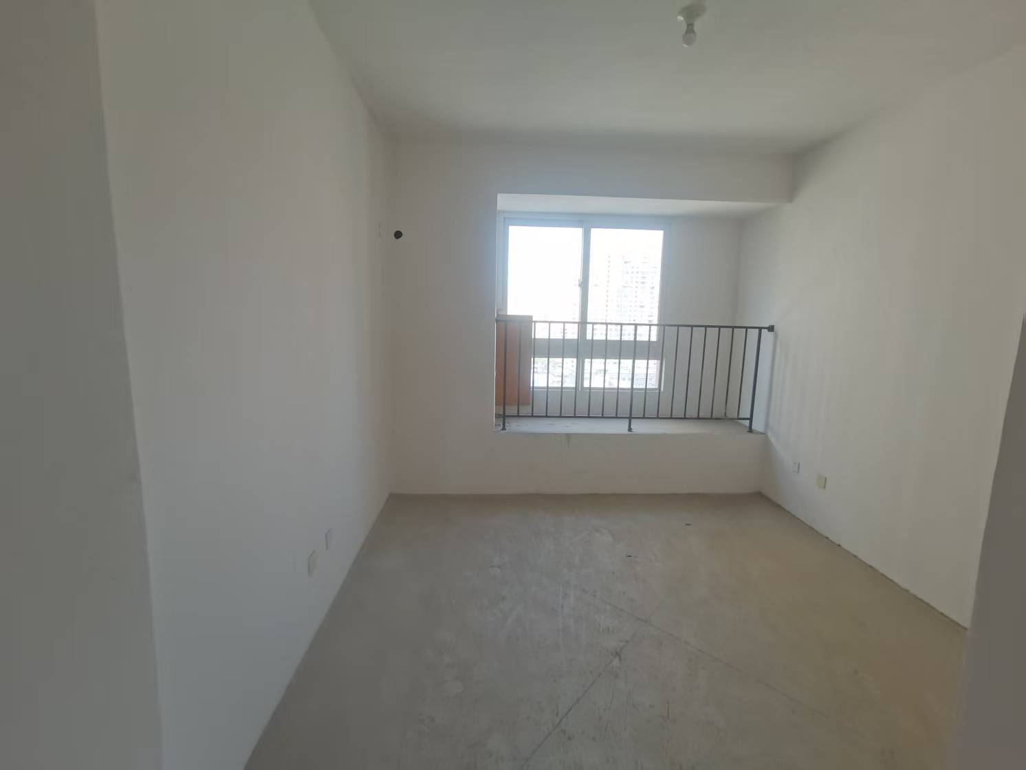 和融&bull;优山美地名邸 3室2厅2卫 143.26m&sup2;