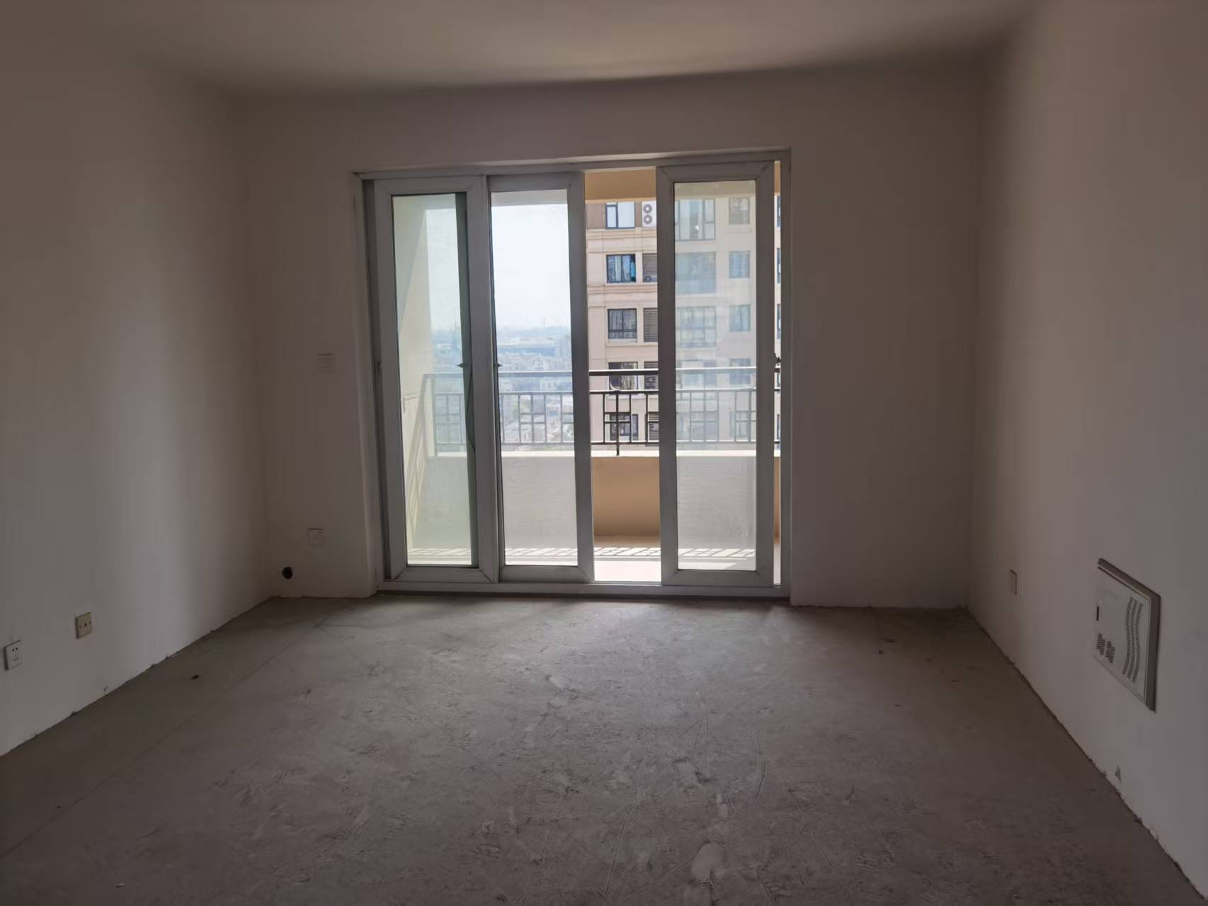 和融&bull;优山美地名邸 3室2厅2卫 143.26m&sup2;