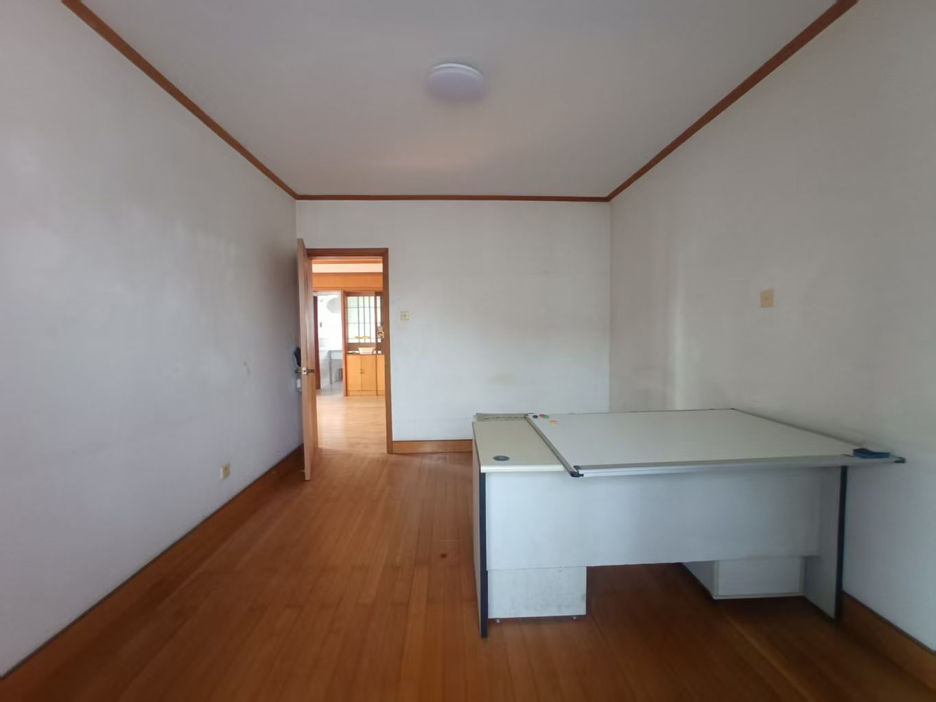 濠西园 3室2厅1卫 122m&sup2;