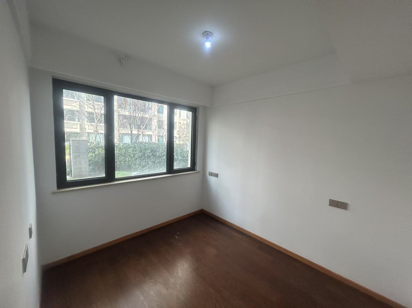 中南熙悦(南通经济技术开发区) 4室2厅2卫 122m&sup2;