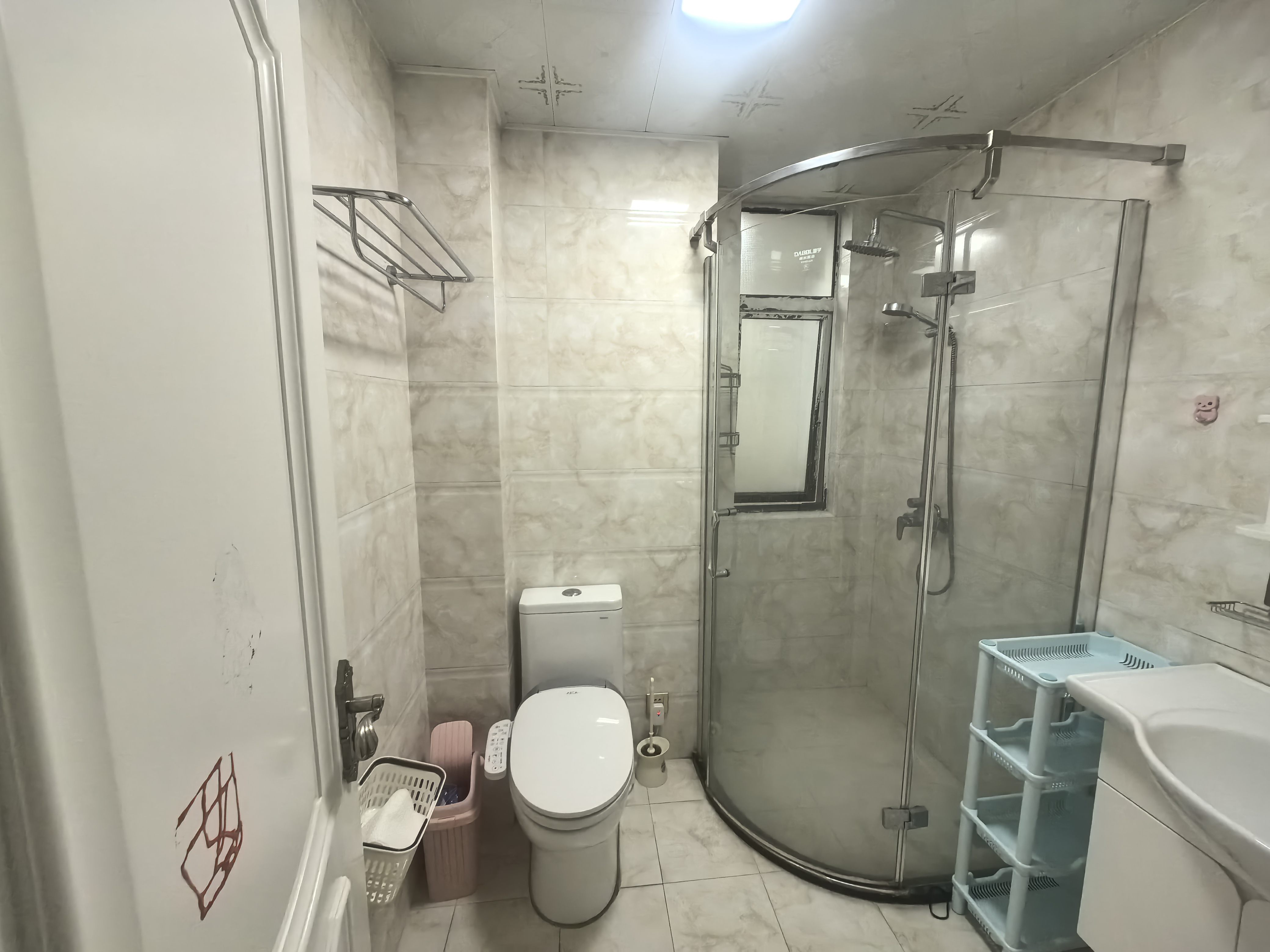 金色城邦 4室2厅2卫 136m&sup2;
