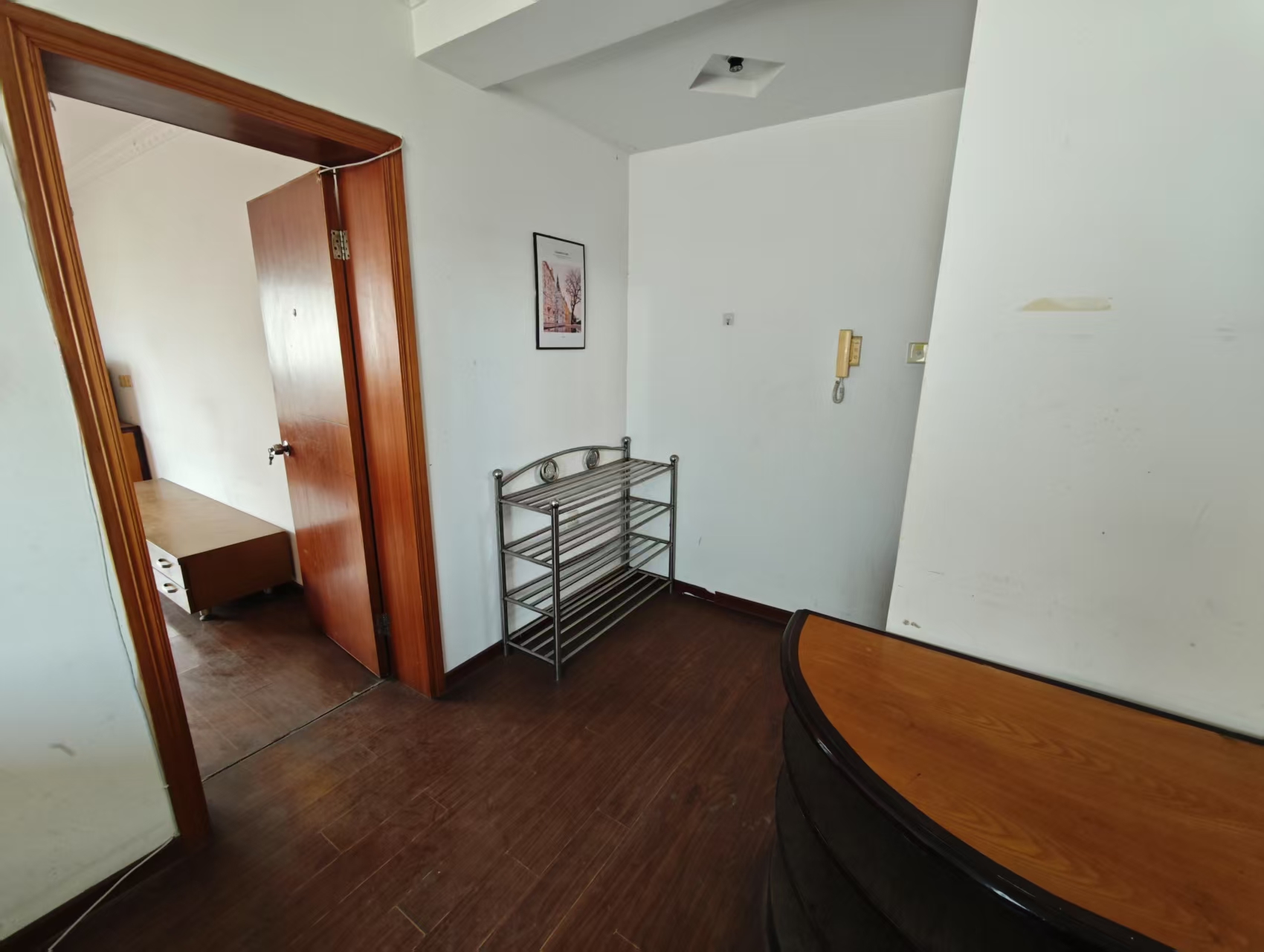 滨河东城 1室1厅1卫 60m&sup2;
