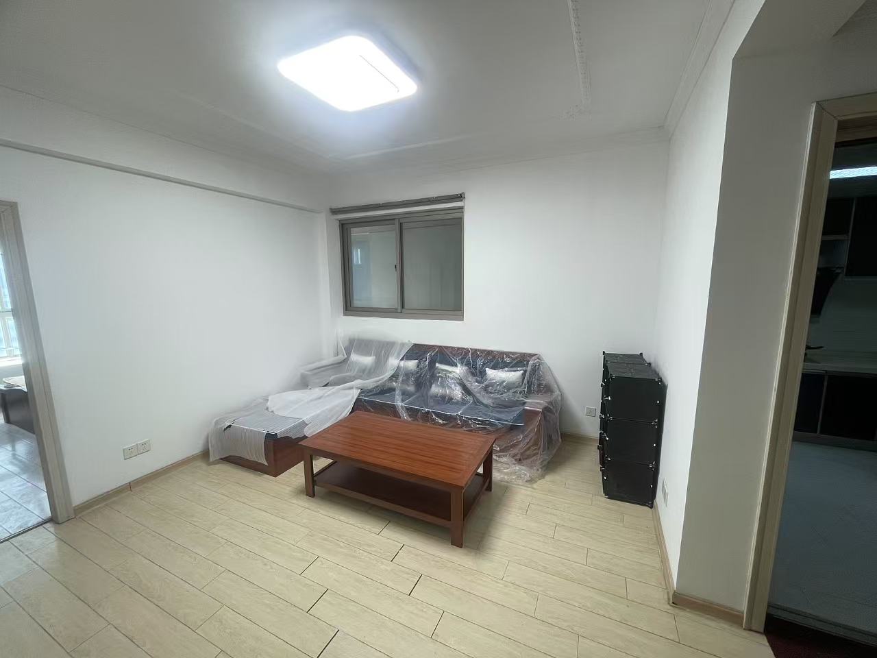 润华国际中心 3室2厅1卫 110m²