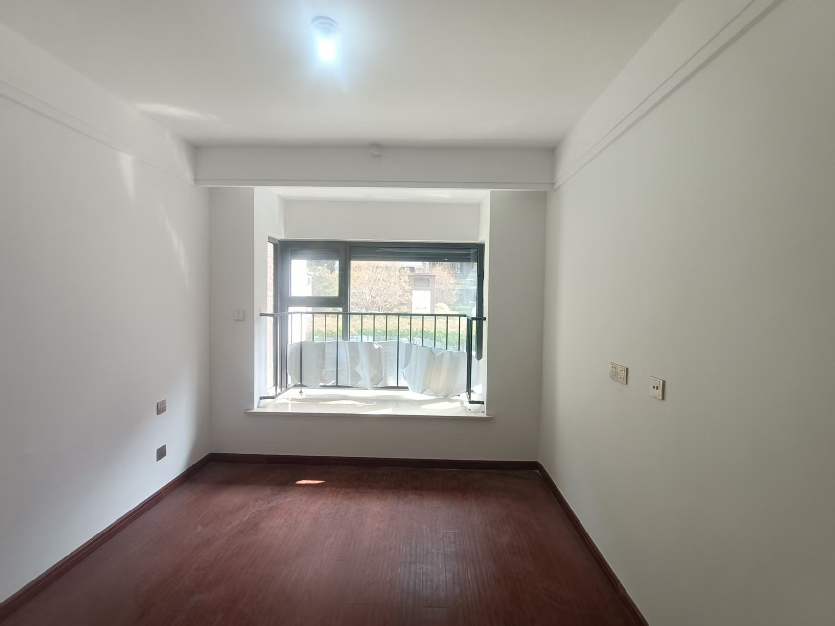 林肯公园 4室2厅2卫 237.68m&sup2;