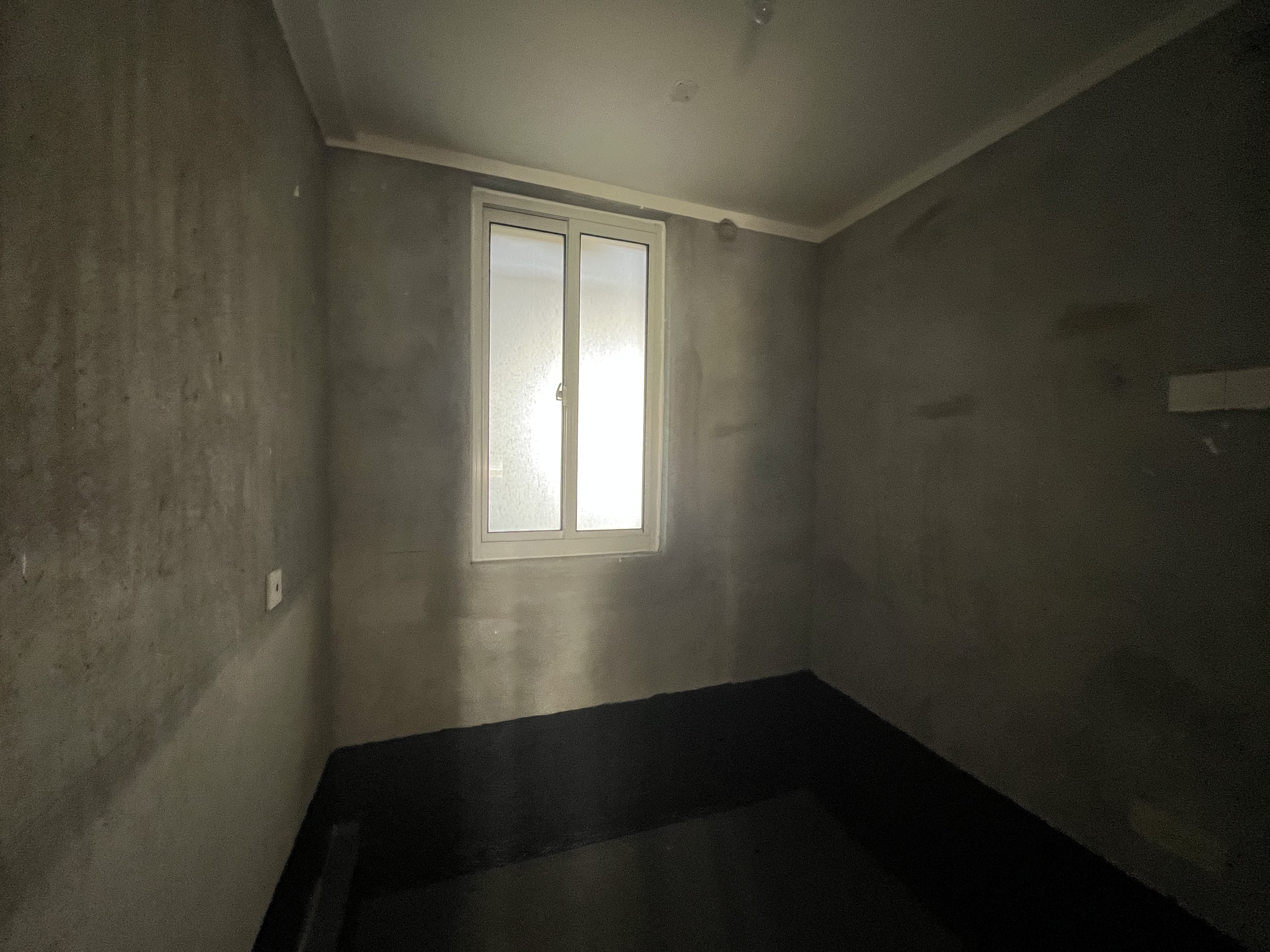 湖滨华庭 3室2厅1卫 96m&sup2;