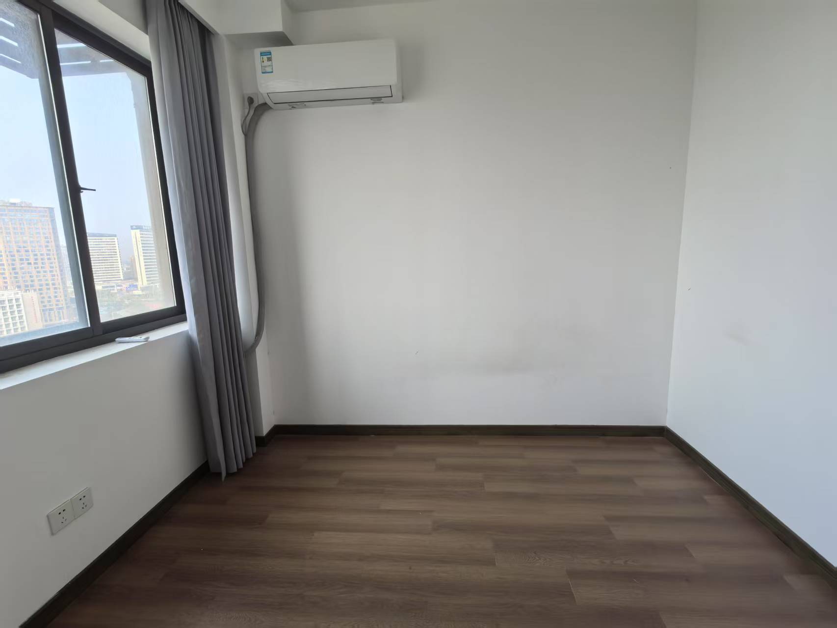 崇川星光域 3室2厅2卫 132m&sup2;