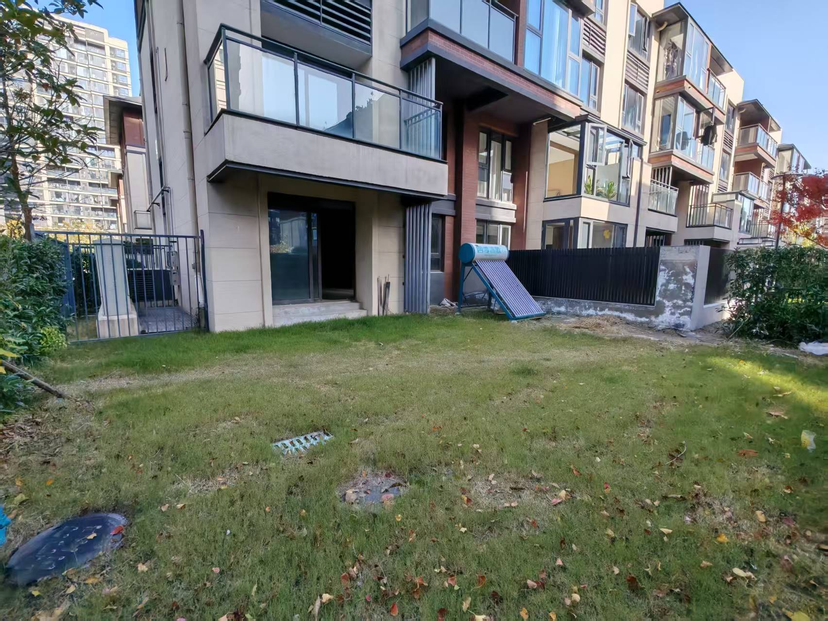 万科翡翠东第 4室2厅2卫 140.05m²