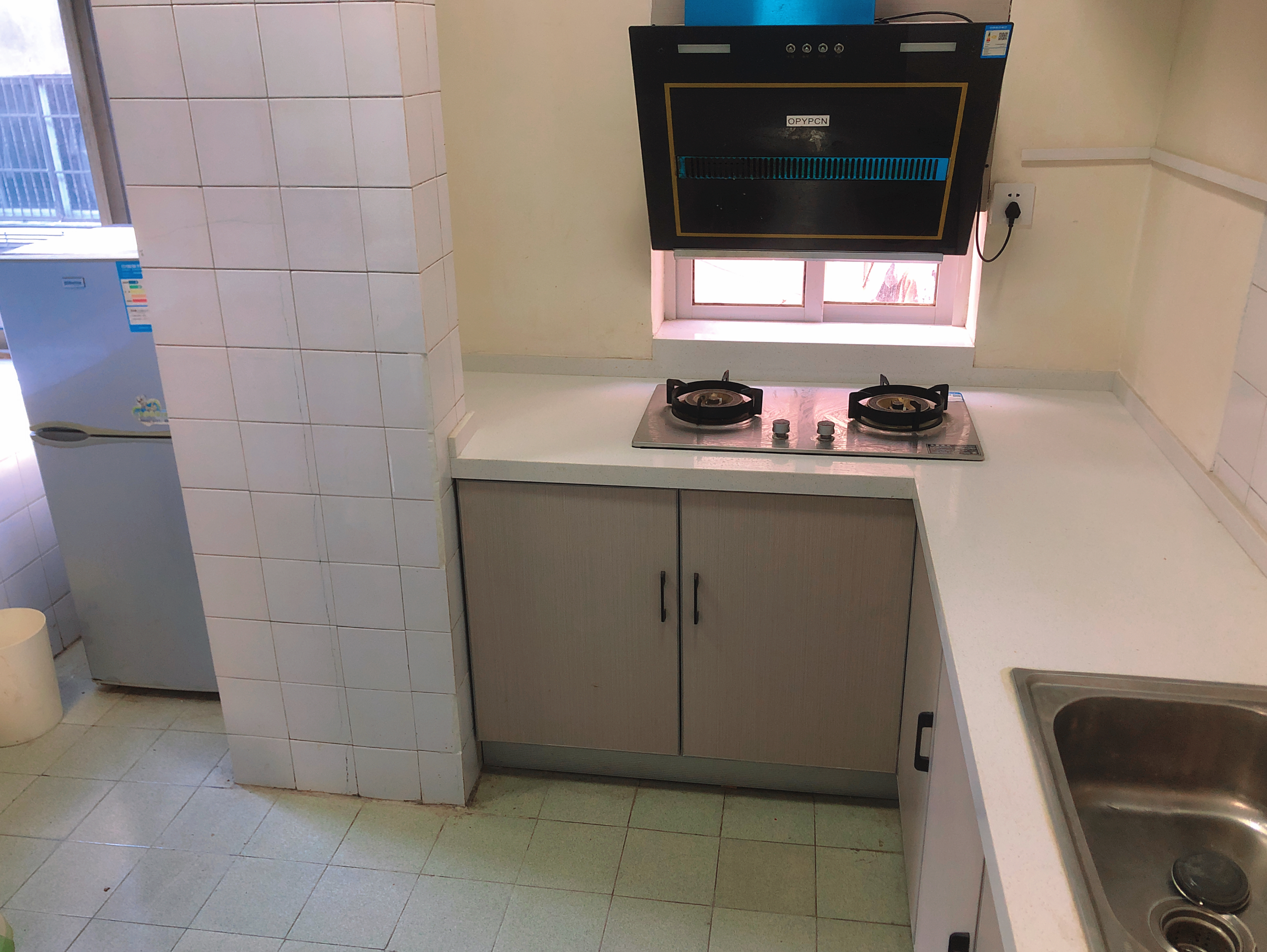 任港路2号 2室1厅1卫 66m²