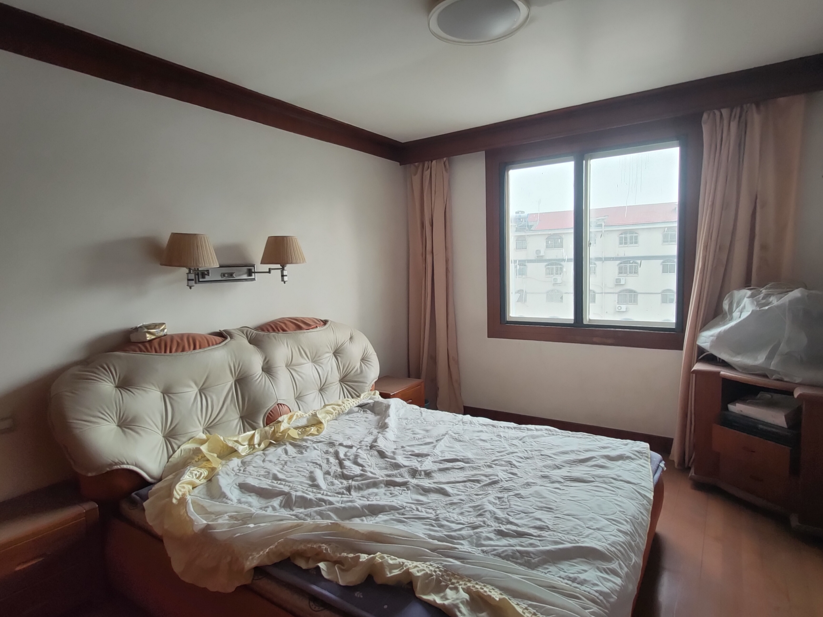 学田苑 3室2厅2卫 125m&sup2;