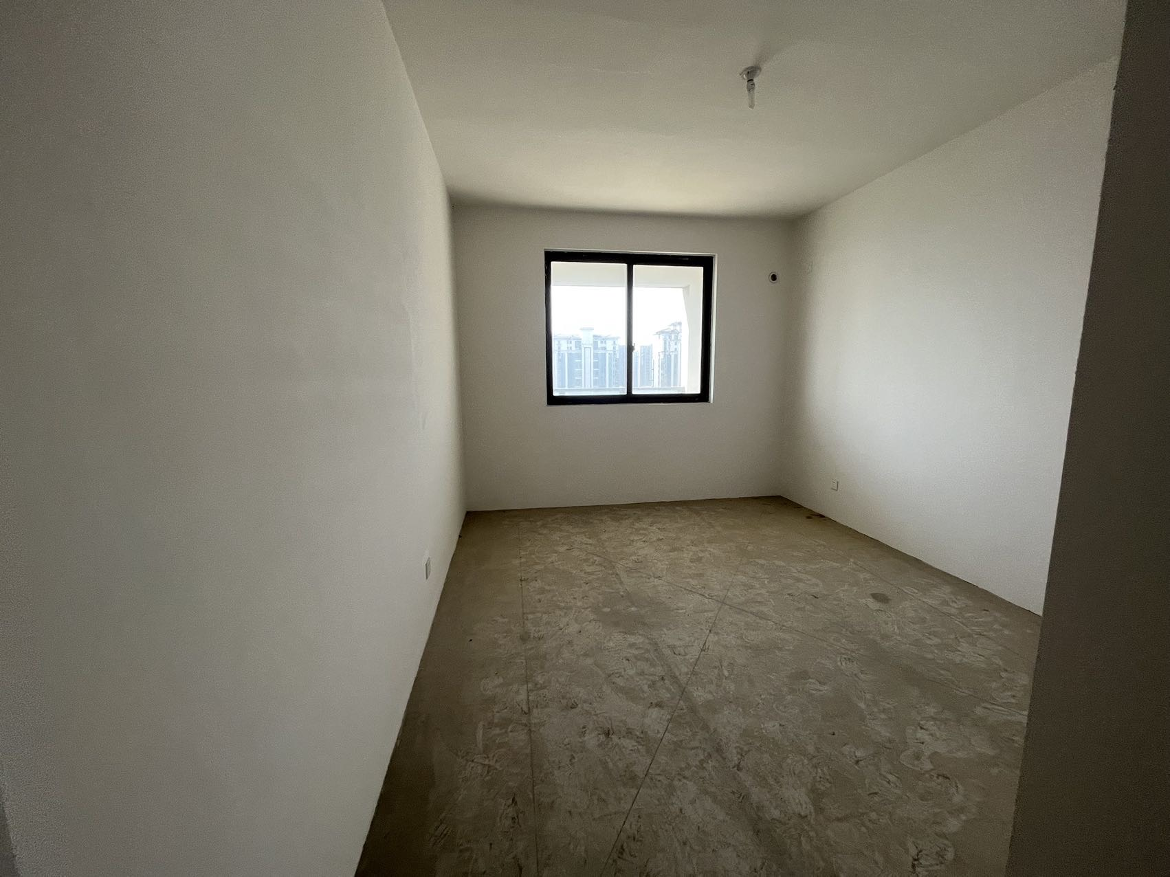 天和珺府 4室2厅2卫 189m²