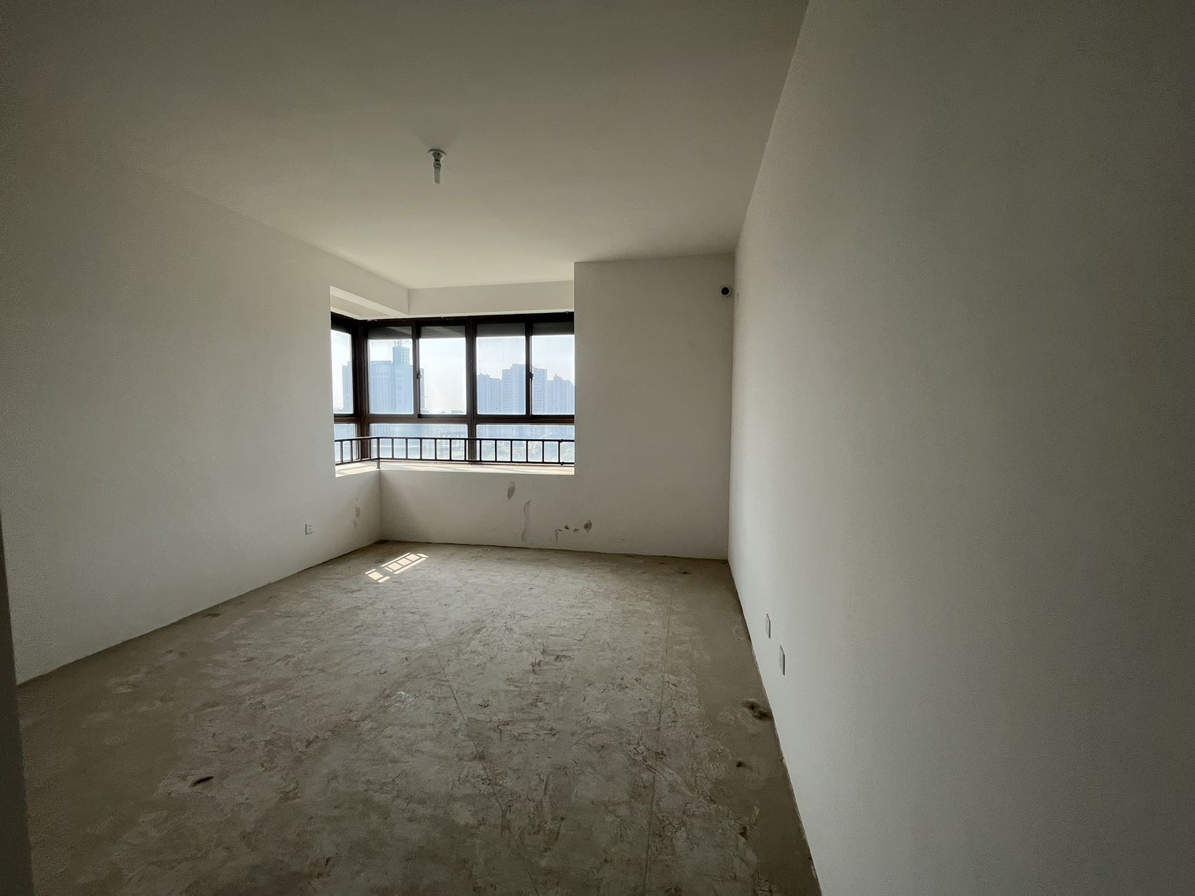 天和珺府 4室2厅2卫 189m²