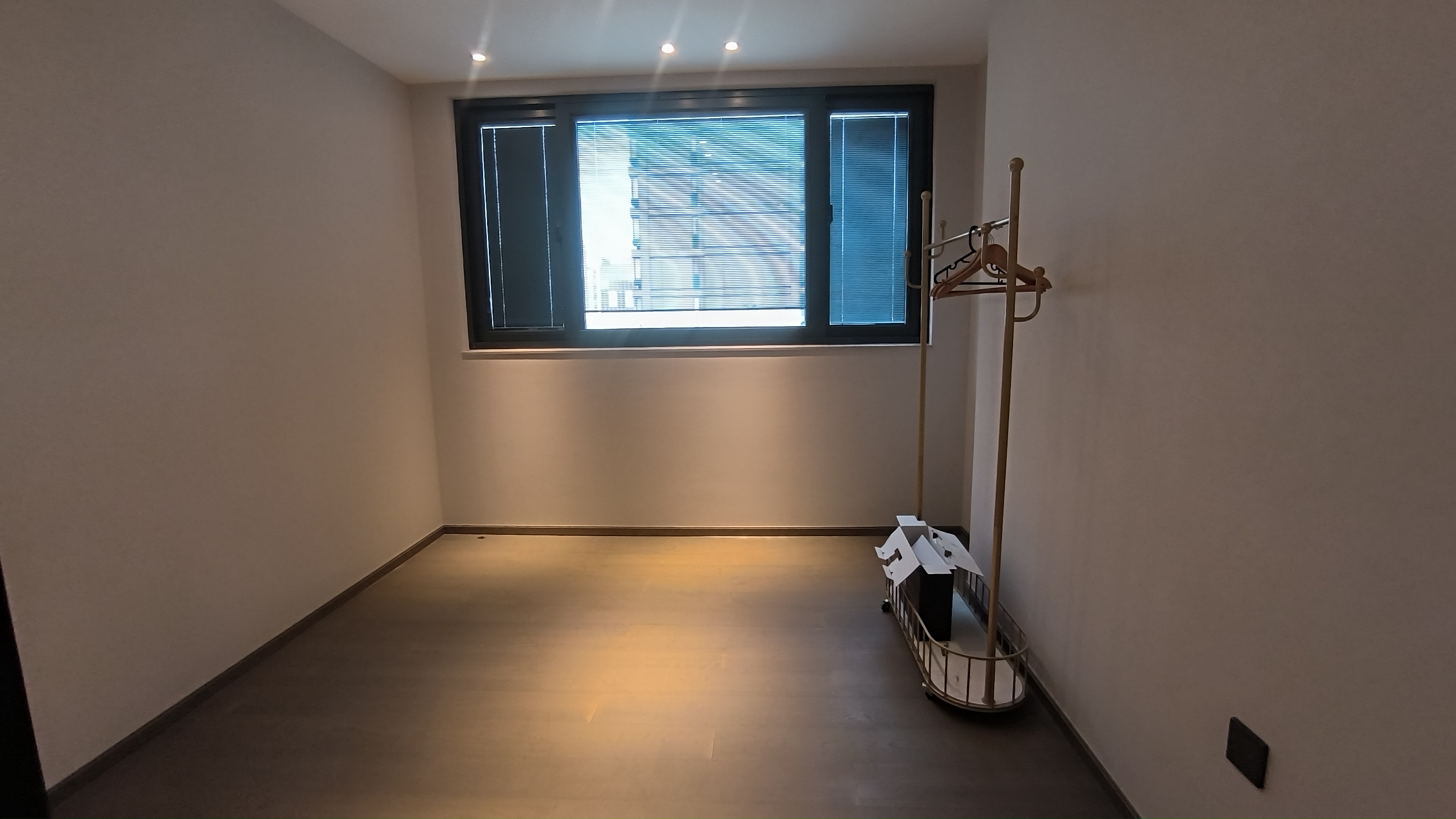 万科方圆 4室2厅3卫 230.72m&sup2;