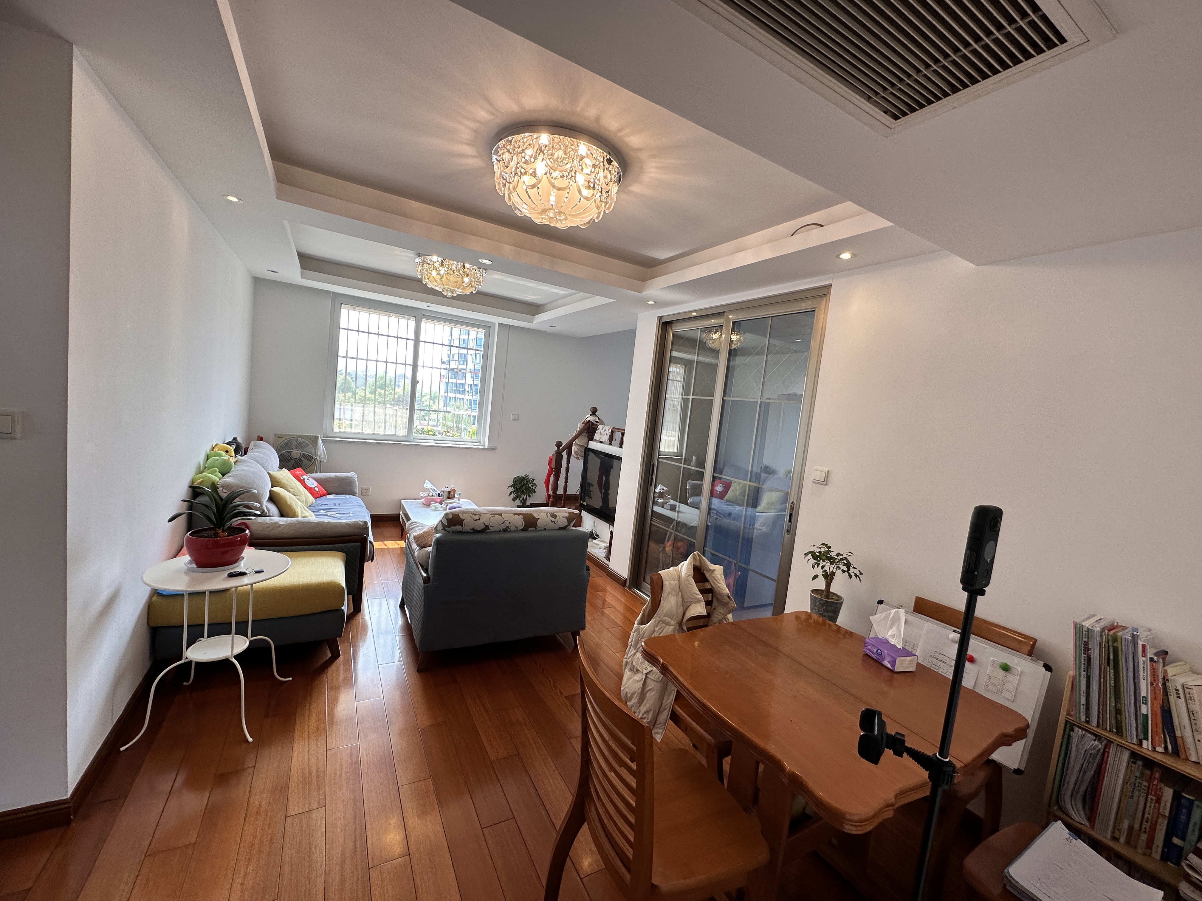 宝隆花园 3室1厅1卫 84.06m²
