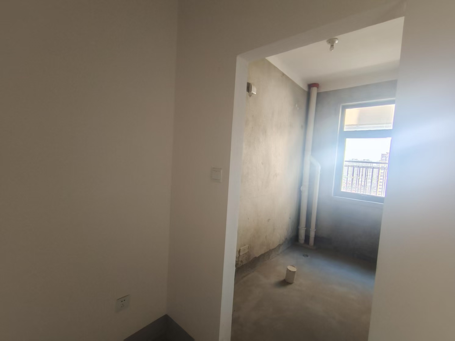 翠园 3室2厅1卫 105m&sup2;