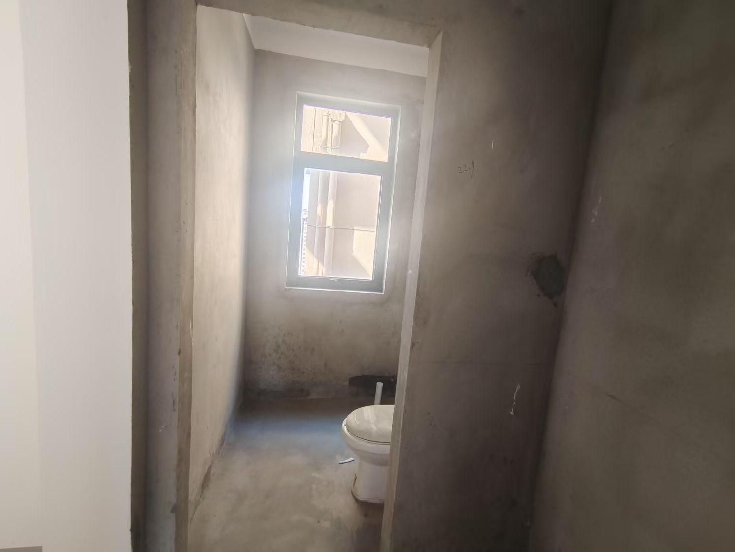 翠园 3室2厅1卫 105m&sup2;