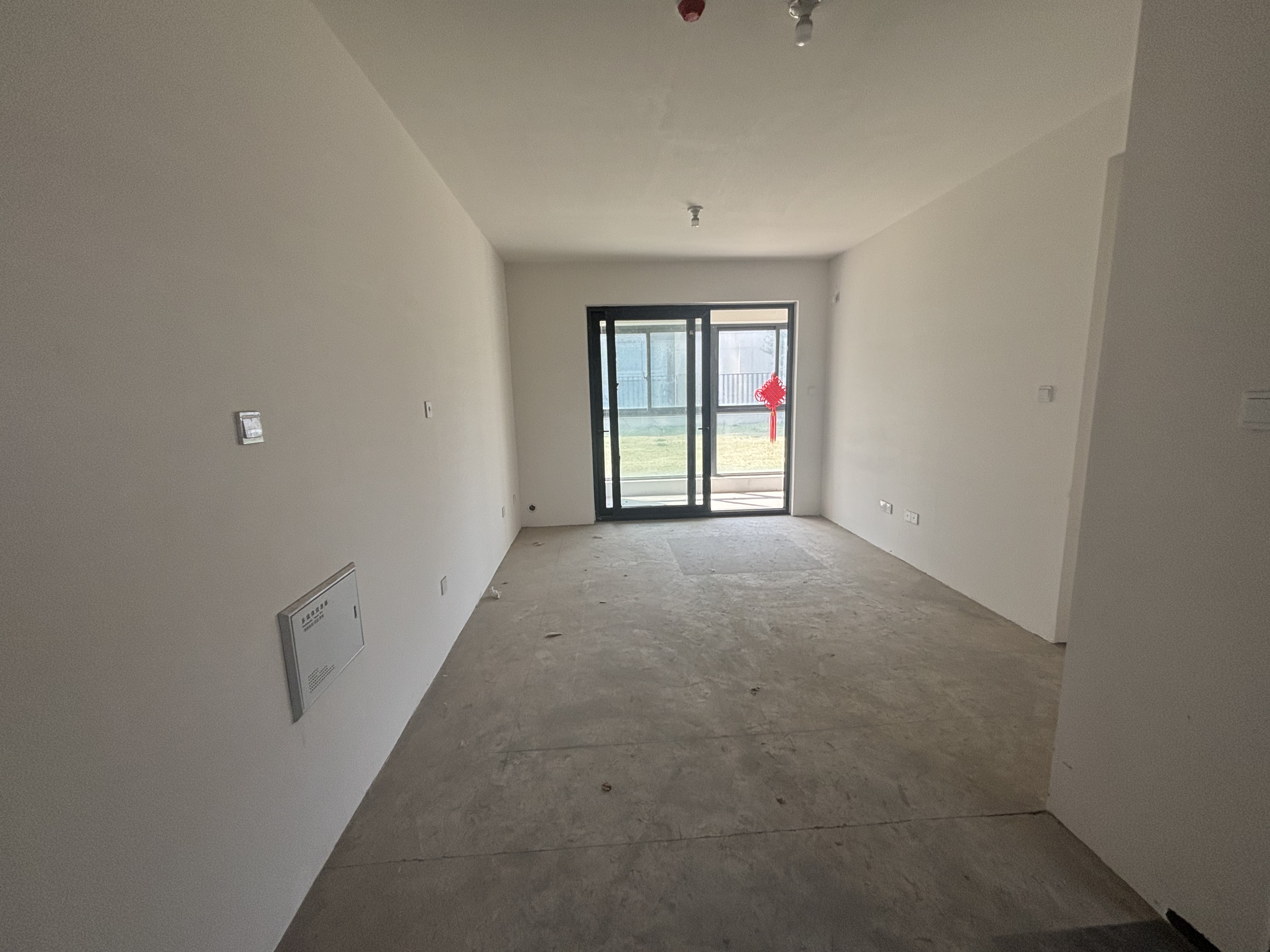 东时区 3室2厅2卫 115m²