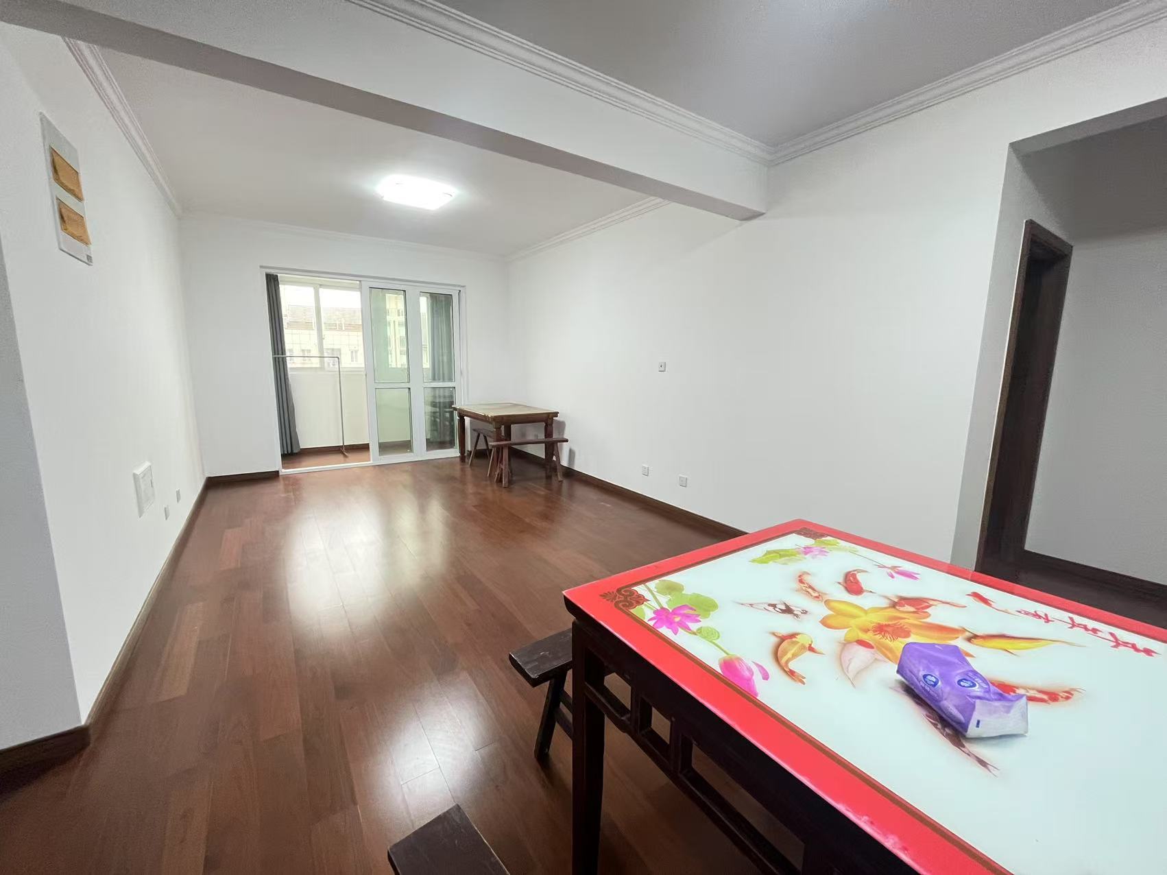 天香苑 3室1厅1卫 132m²